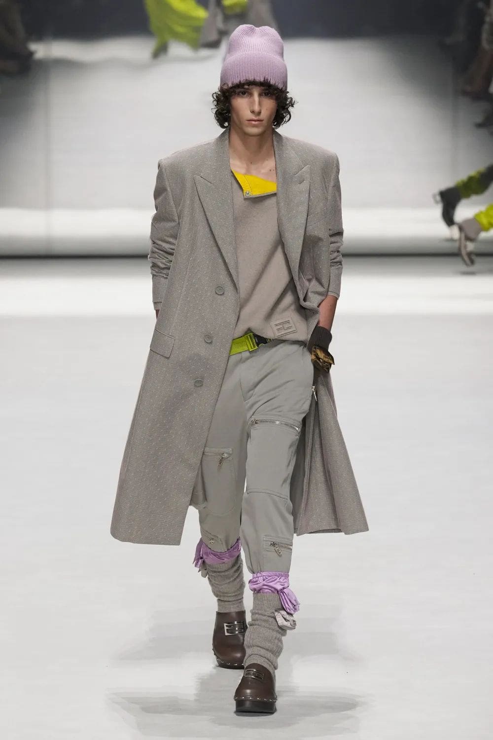 Fendi Resort 2023 - 25 anni Fendi Baguette New York Runway Magazine