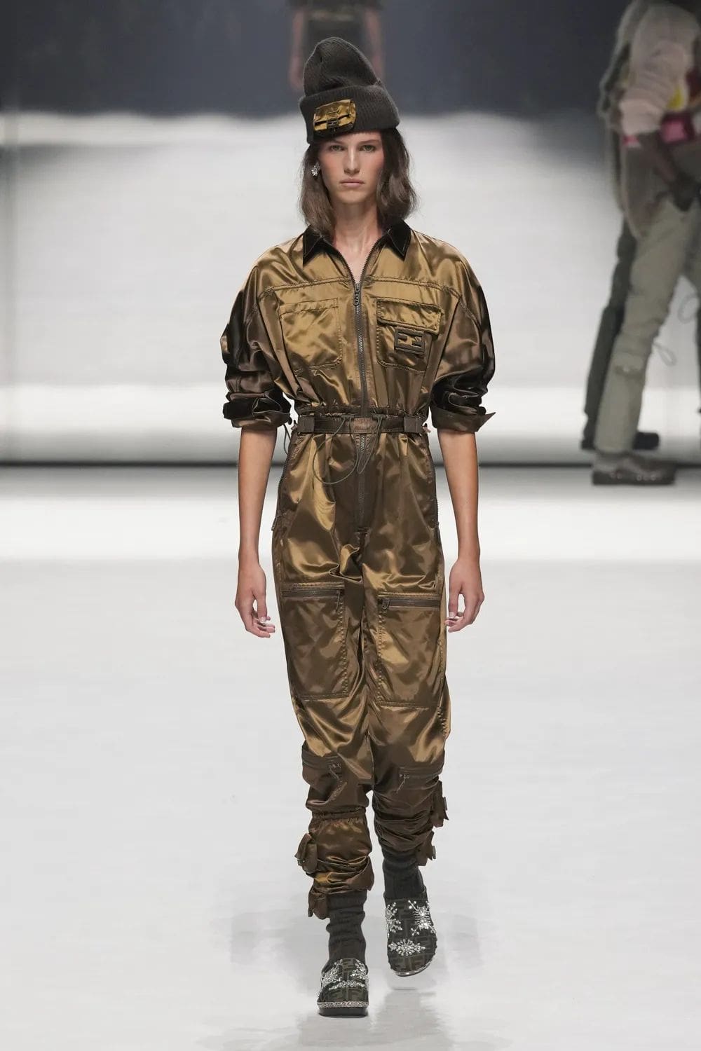 Fendi Resort 2023 - 25 anni Fendi Baguette New York Runway Magazine