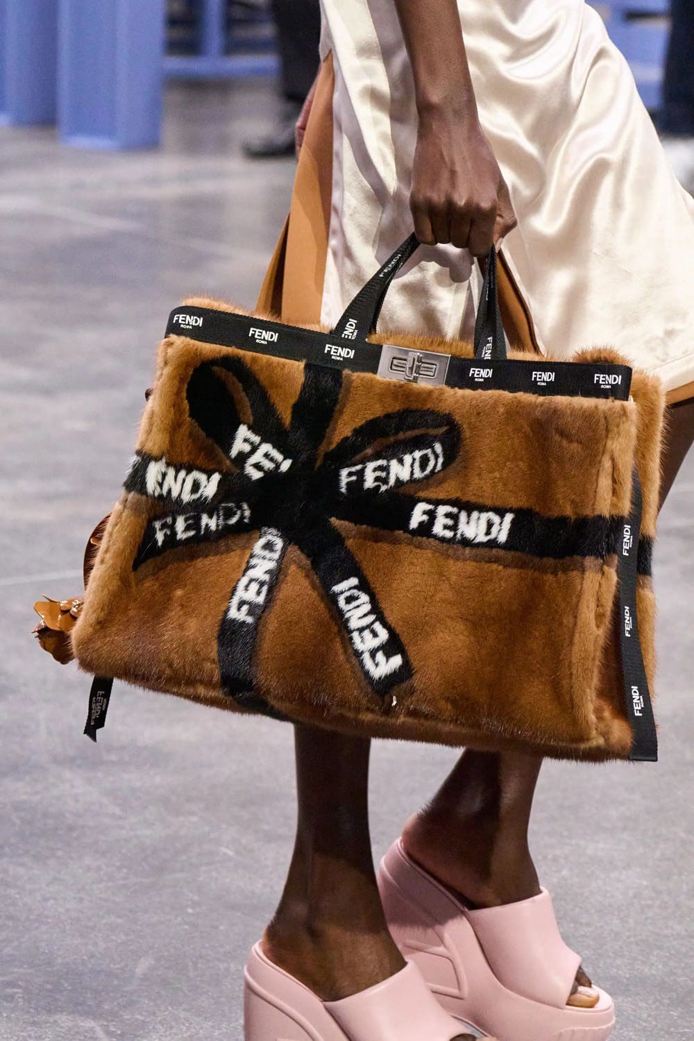 Fendi Primavera Estate 2023 Milano Runway Magazine