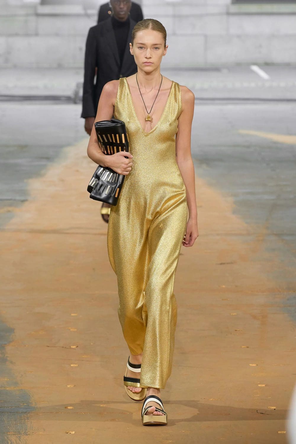Gabriela Hearst Primavera Verano 2023 New York Runway Revistas
