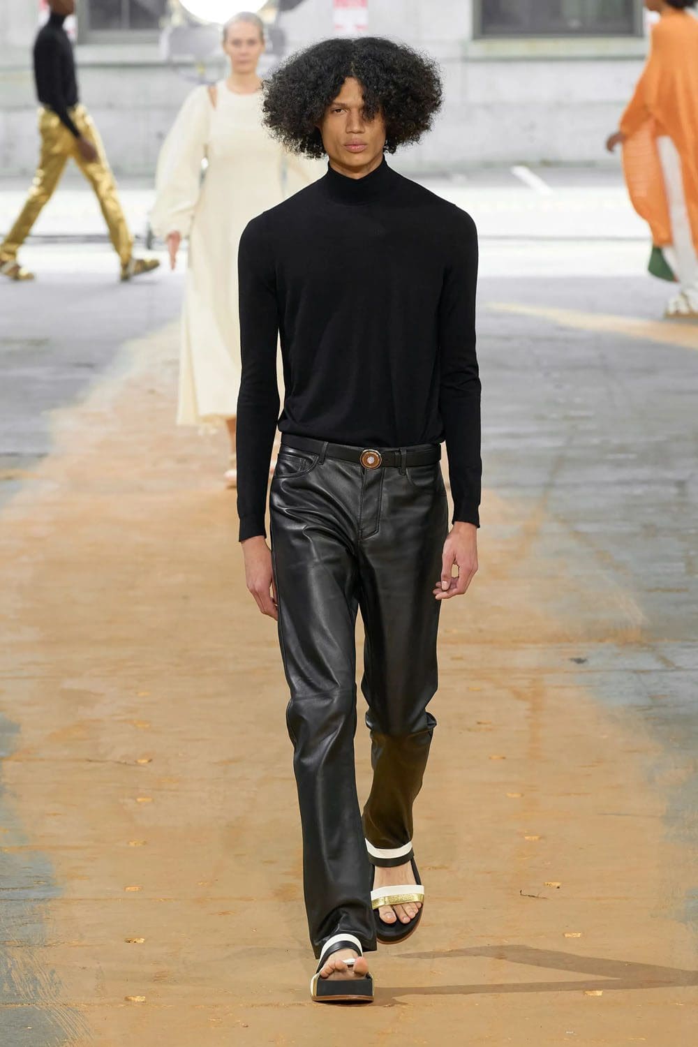 Gabriela Hearst Primavera Verano 2023 New York Runway Revistas