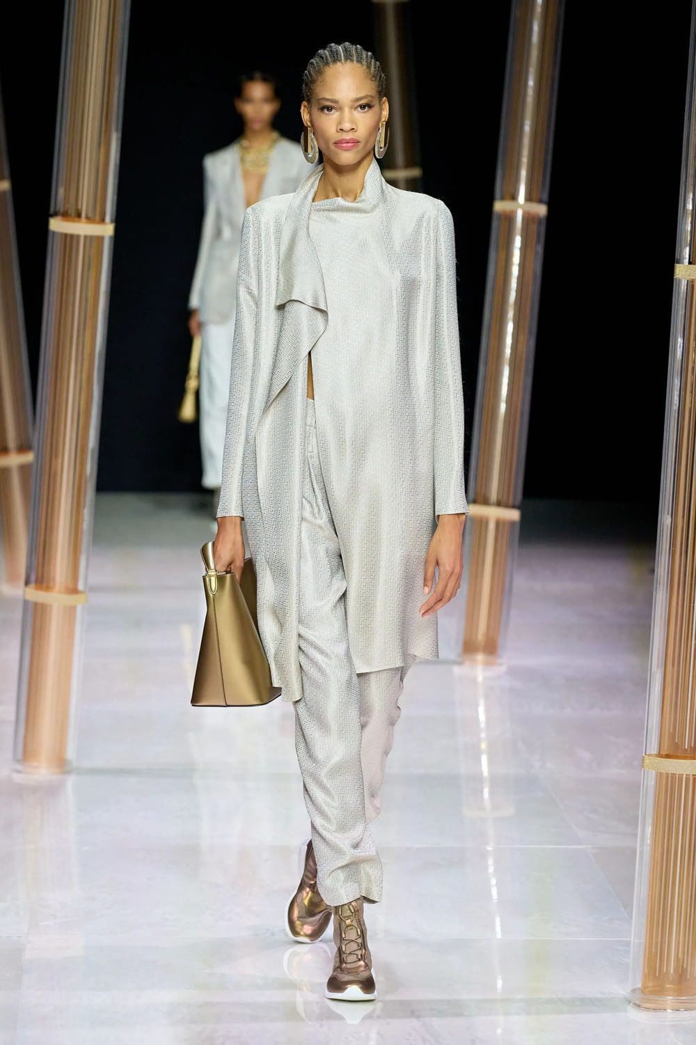 Giorgio Armani Primavera Verano 2023 Runway Revistas