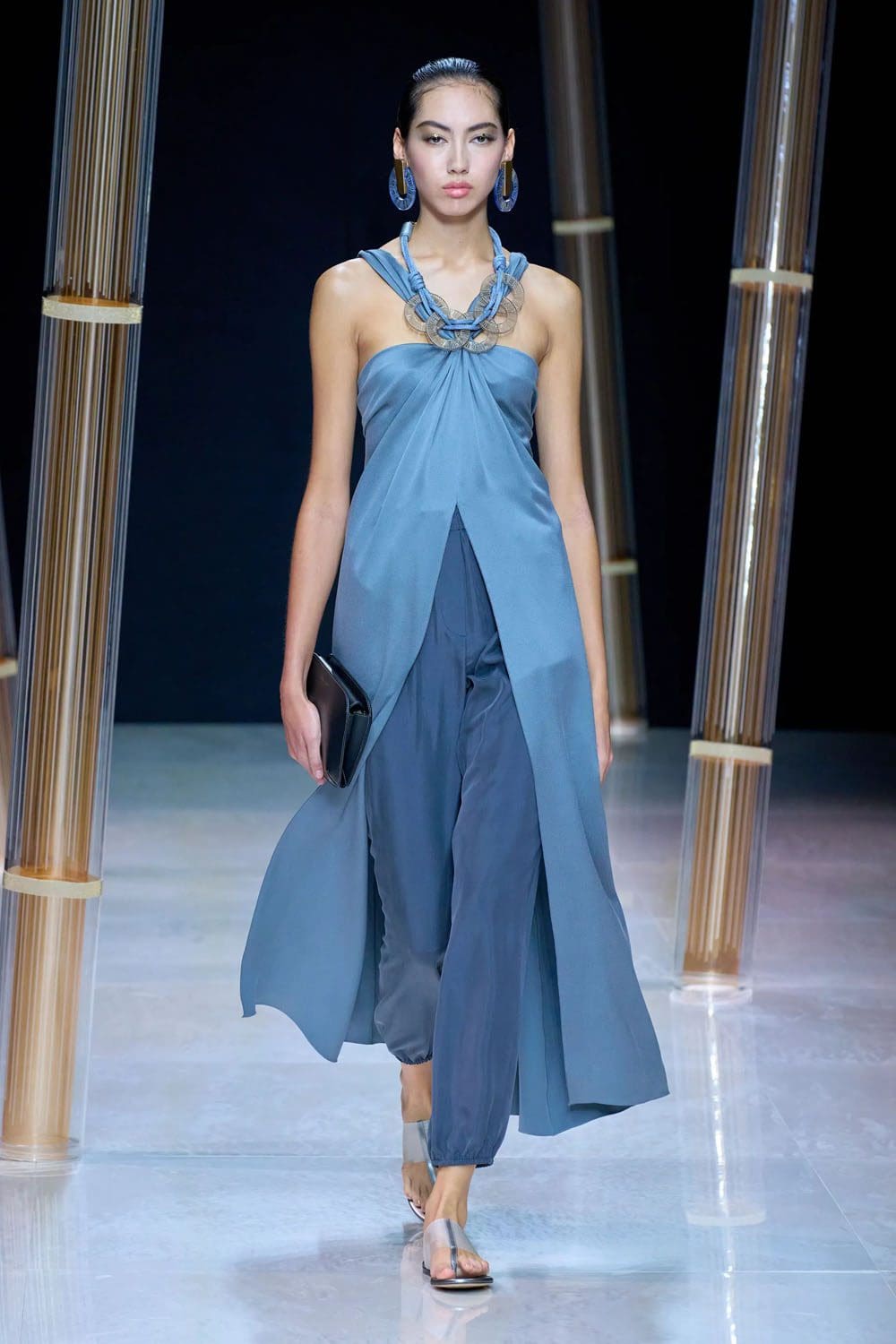 Giorgio Armani Primavera Verano 2023 Runway Revistas