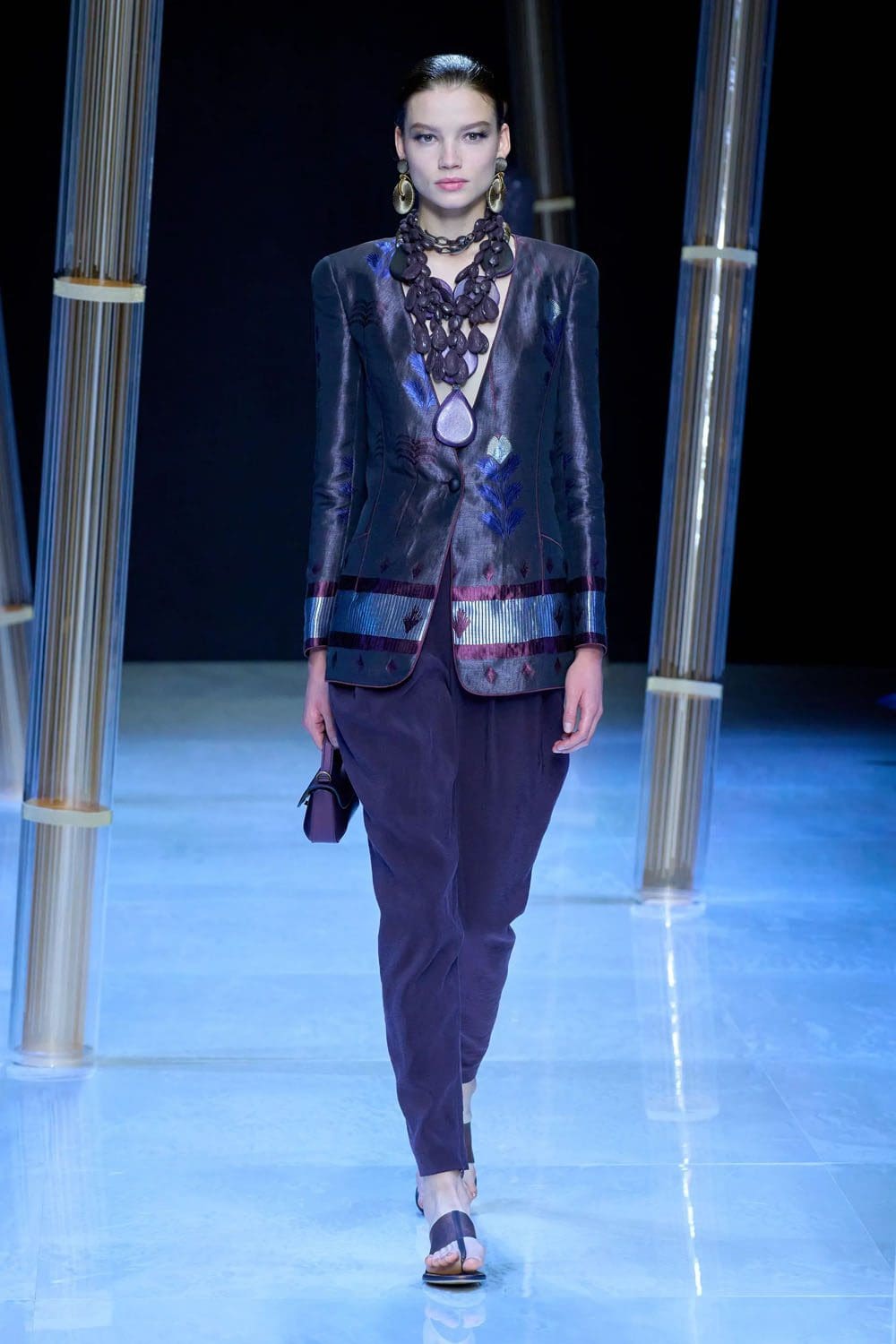 Giorgio Armani Primavera Verano 2023 Runway Revistas