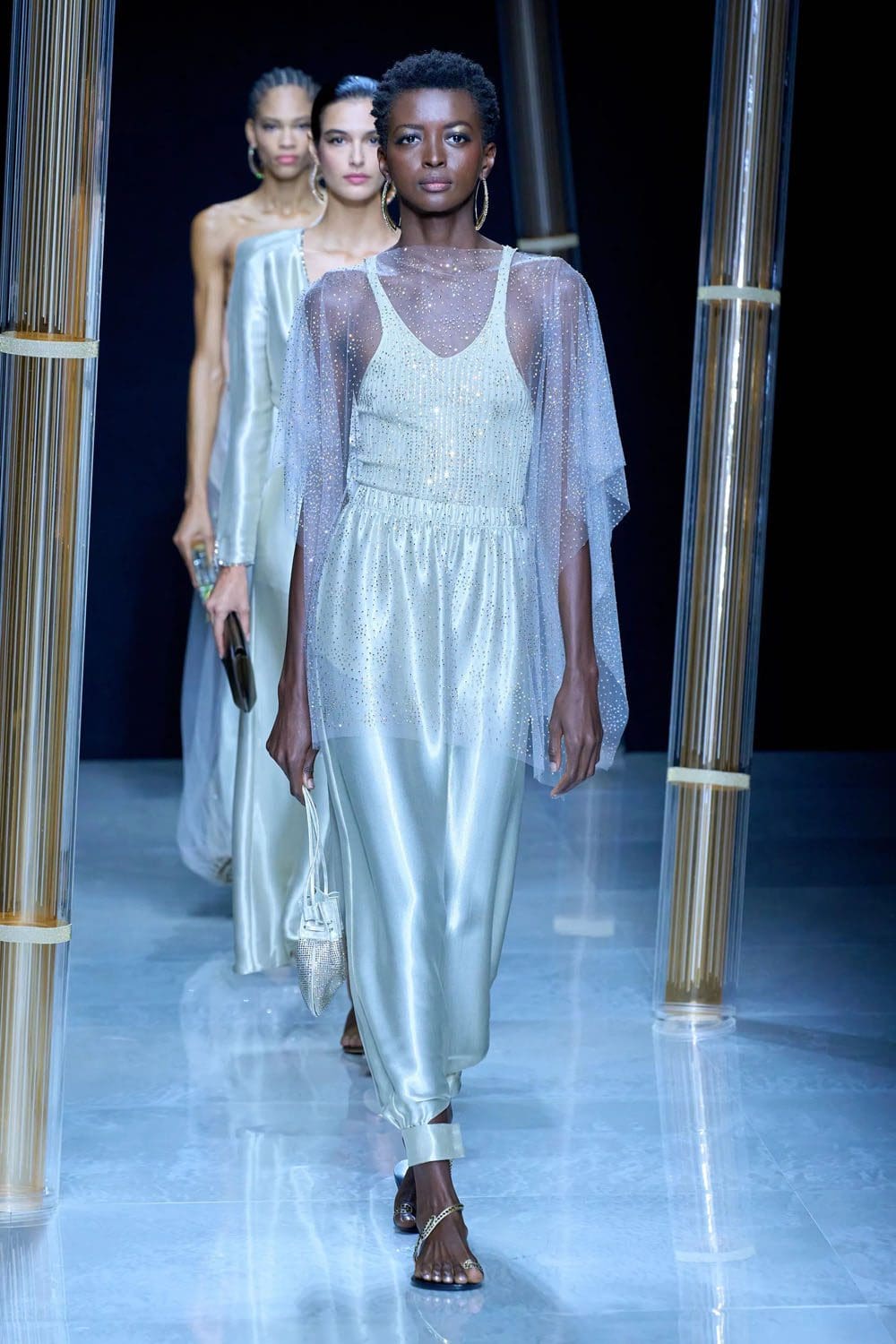 Giorgio Armani Primavera Verano 2023 Runway Revistas