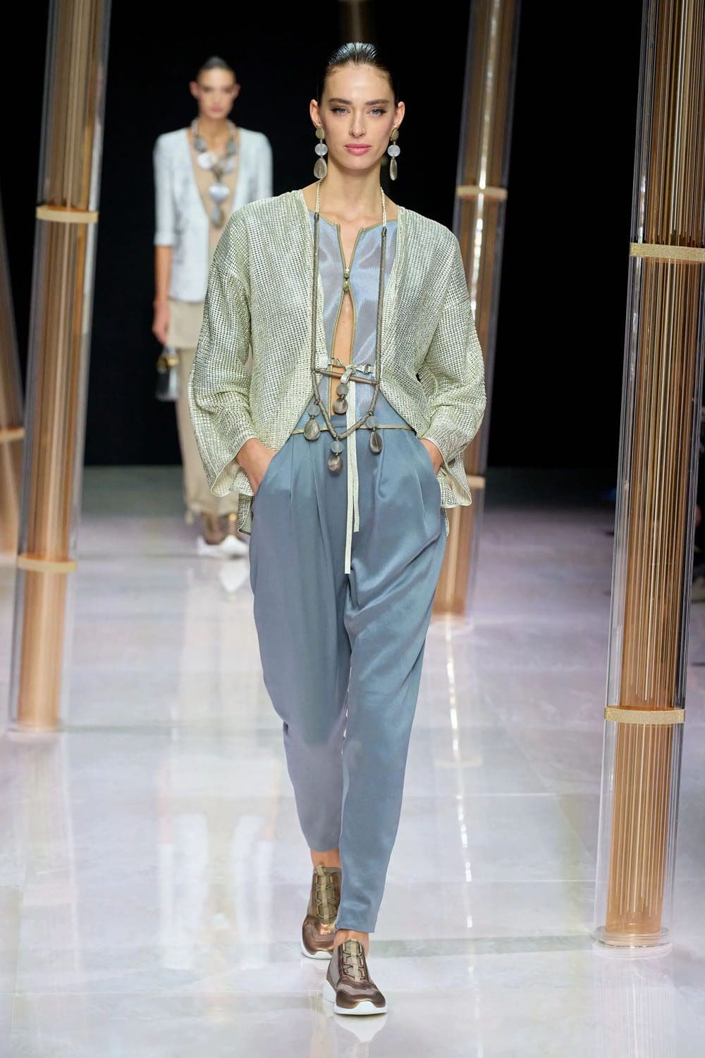 Giorgio Armani Primavera Verano 2023 Runway Revistas