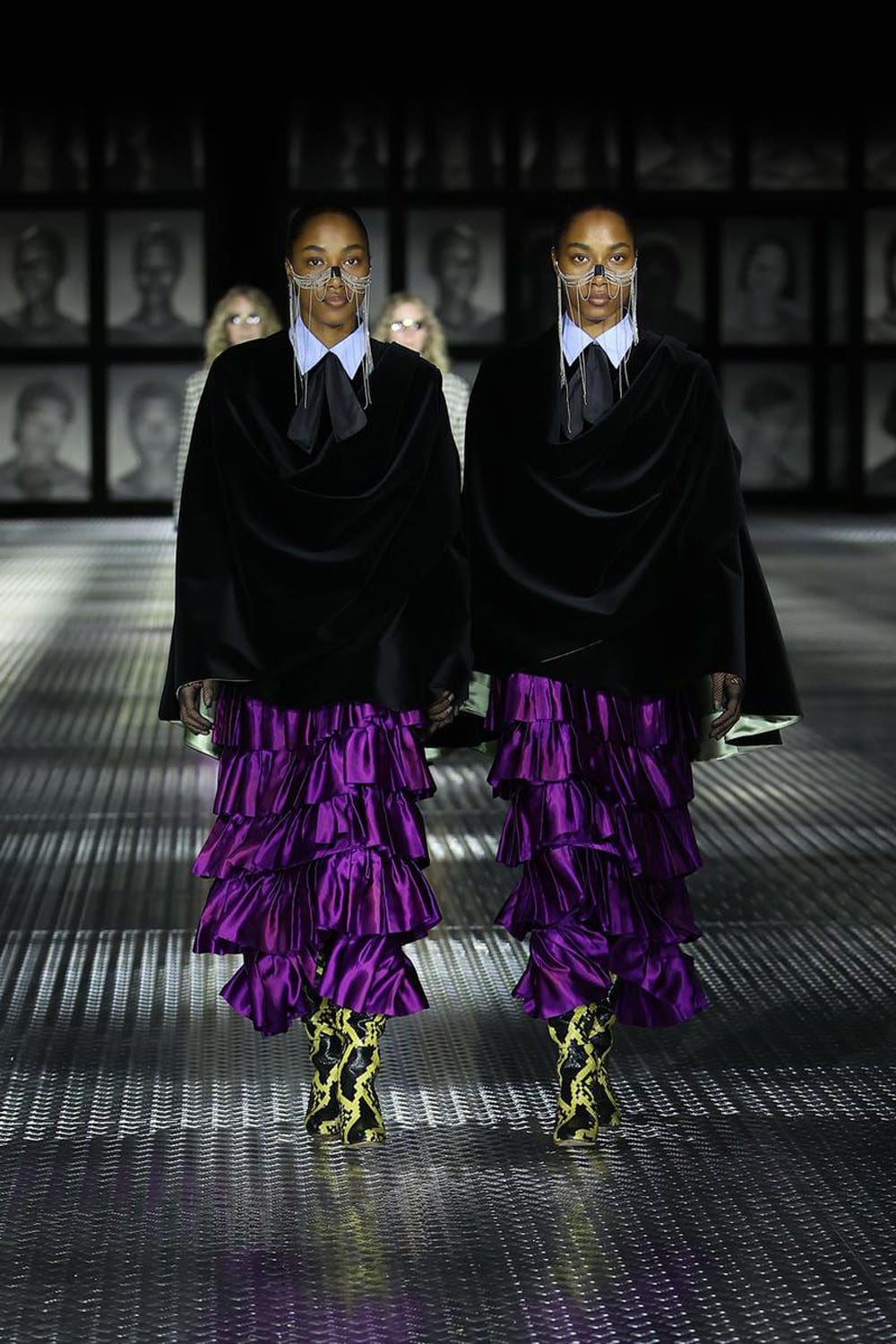 Gucci Primavera Verão 2023 Twinsburg Runway revista