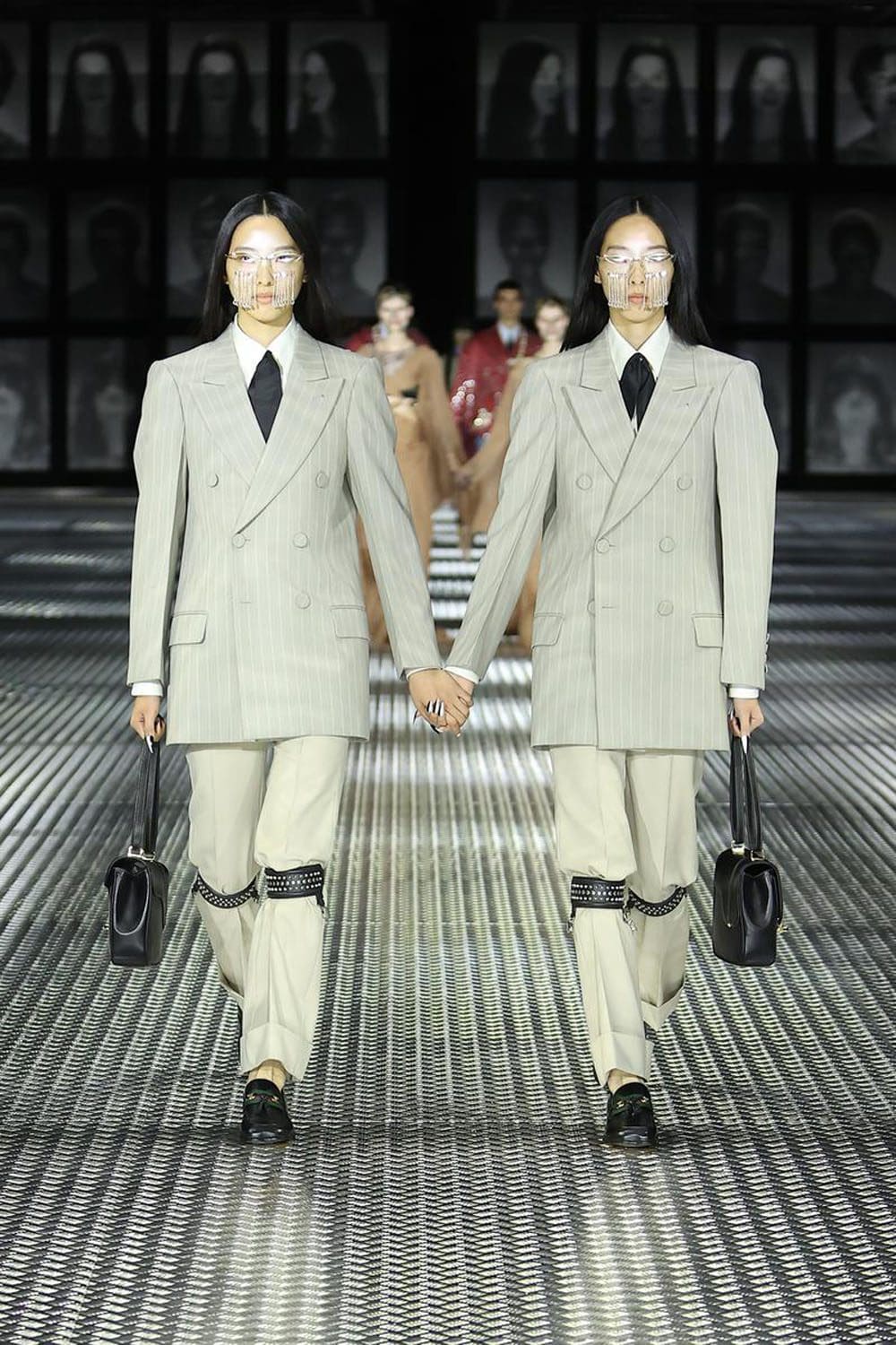 Gucci Primavera Verão 2023 Twinsburg Runway revista