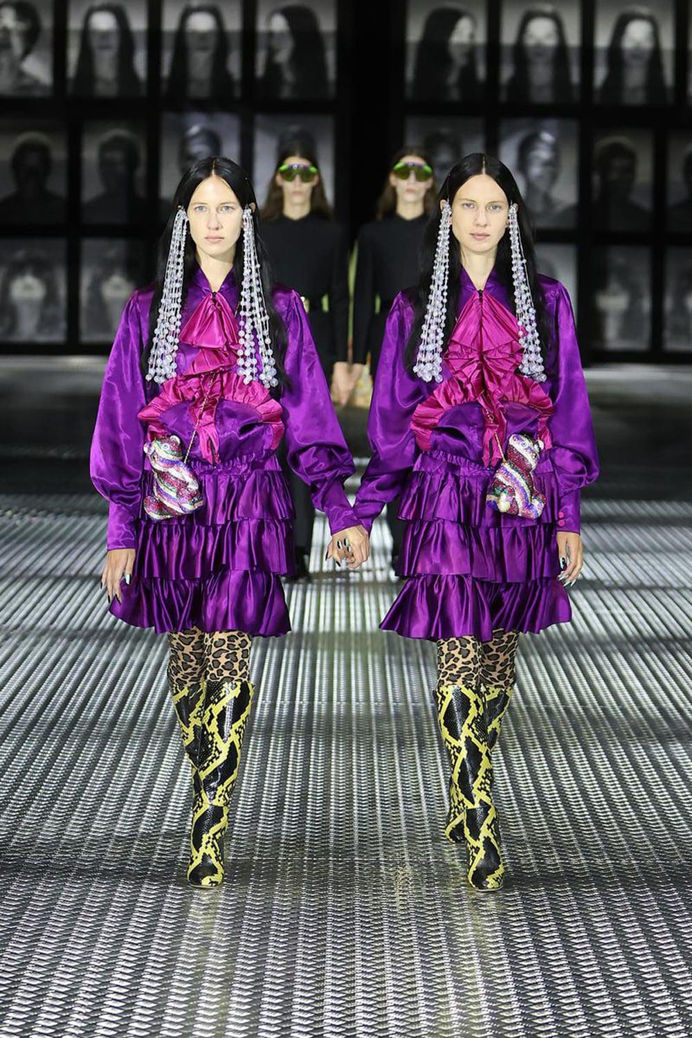 Gucci Primavera Verão 2023 Twinsburg Runway revista