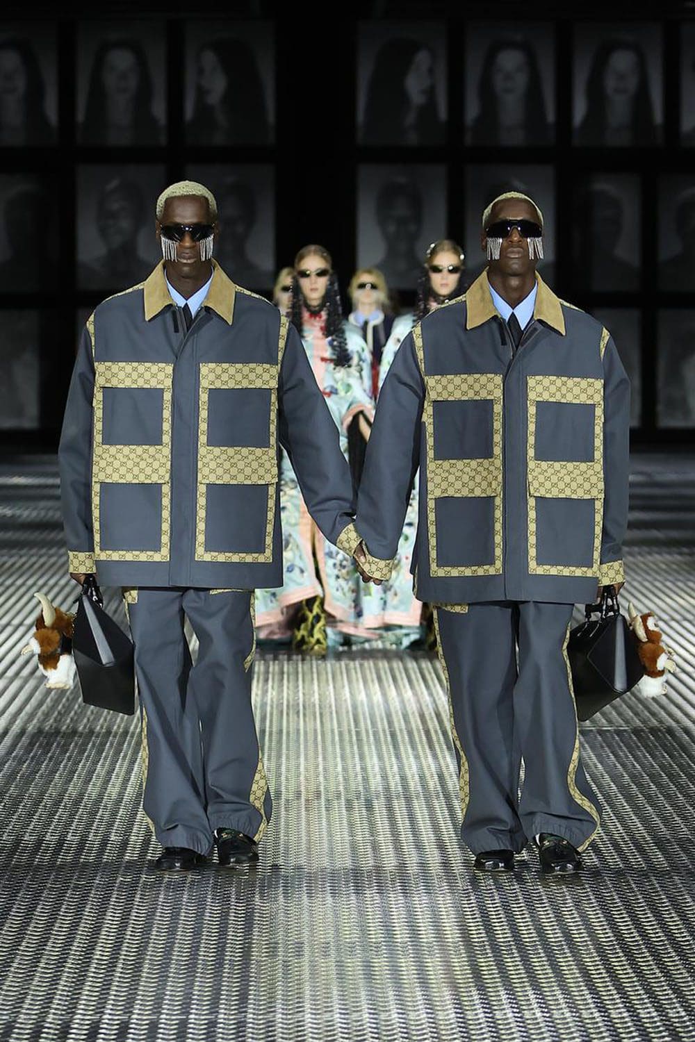 Gucci Primavera Verão 2023 Twinsburg Runway revista