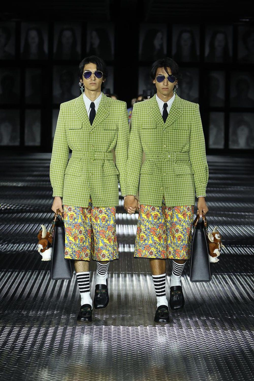 Gucci Primavera Verão 2023 Twinsburg Runway revista