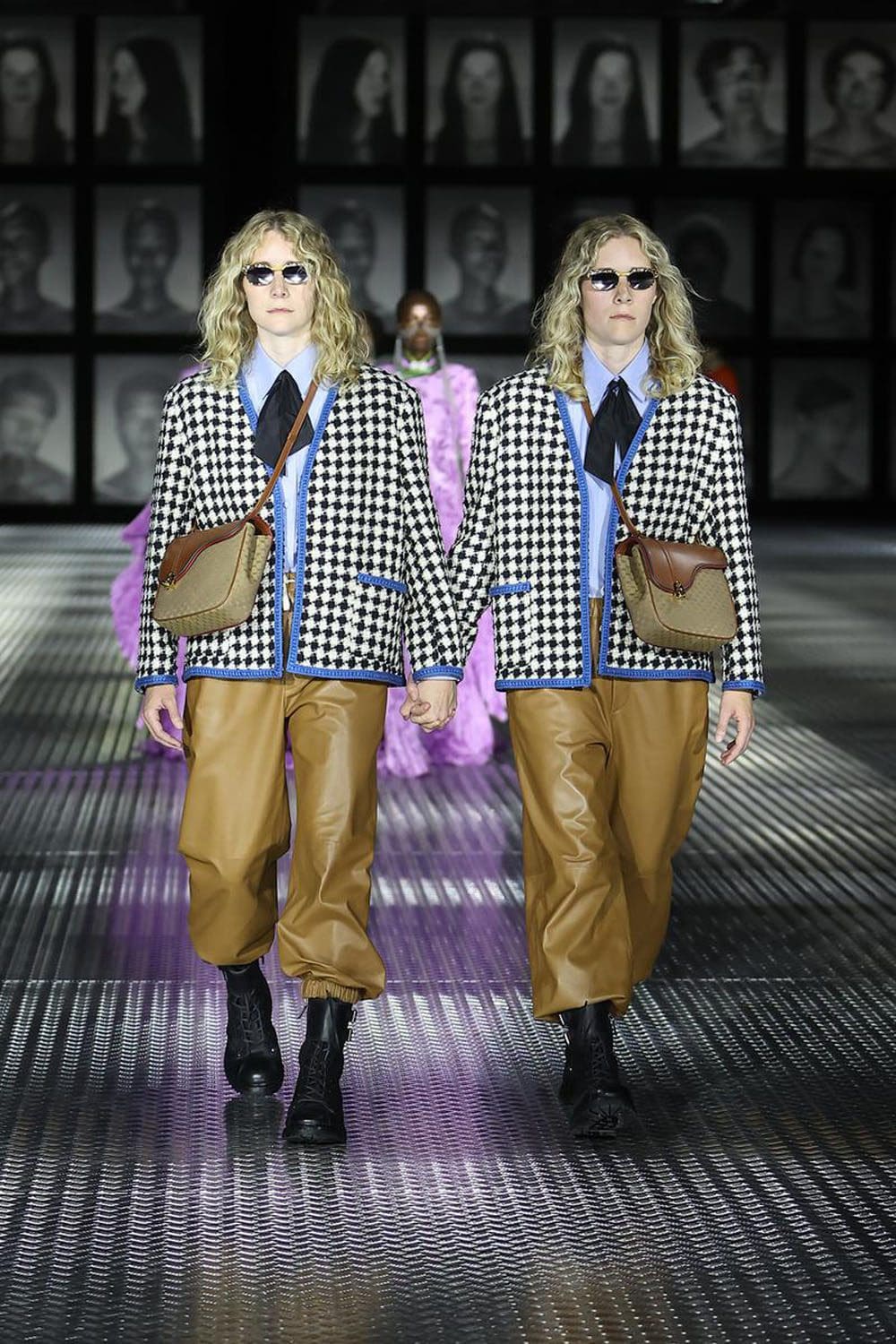 Gucci Primavera Verão 2023 Twinsburg Runway revista