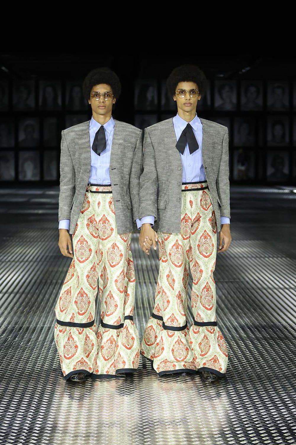 Gucci Primavera Verão 2023 Twinsburg Runway revista