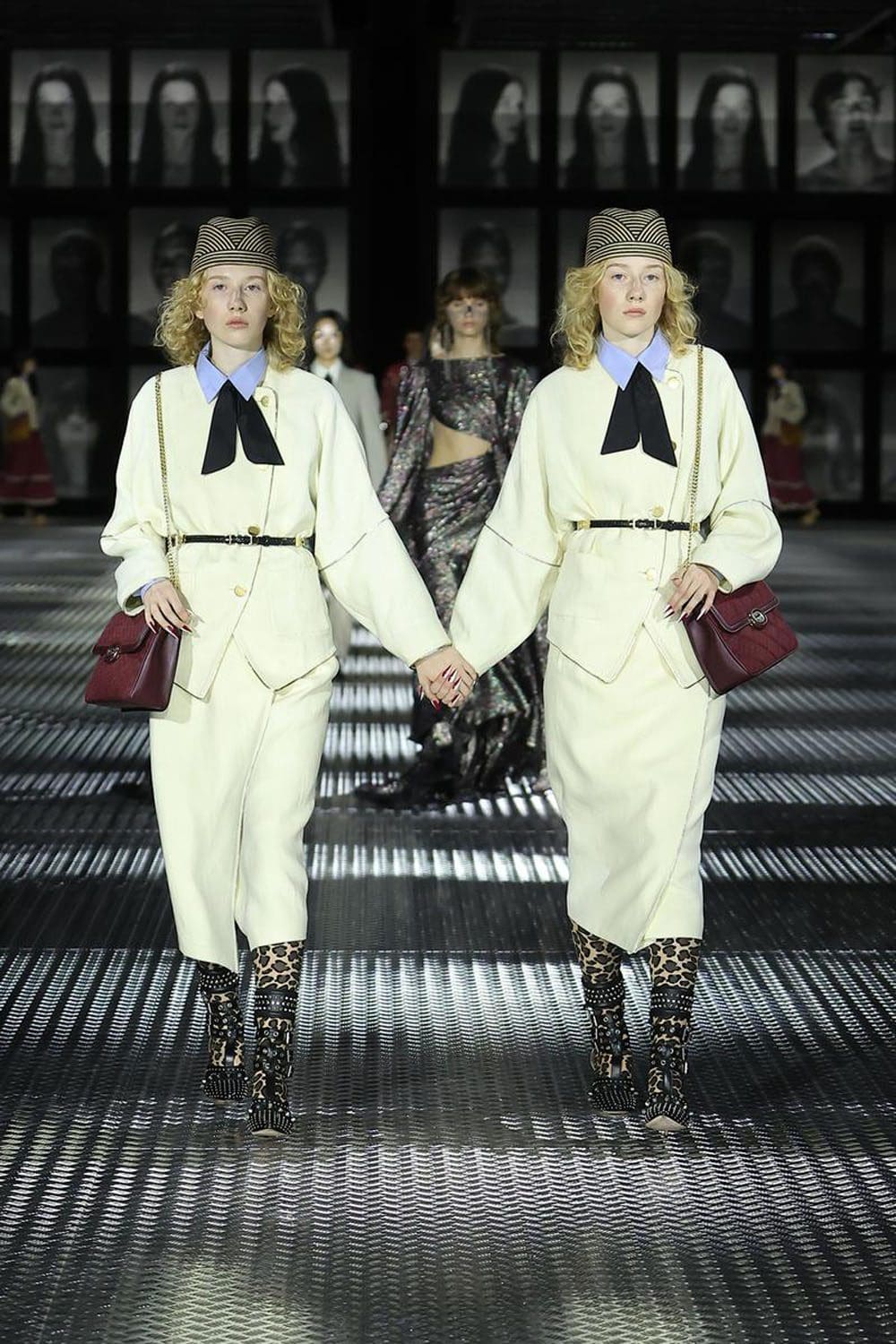 Gucci Primavera Verão 2023 Twinsburg Runway revista