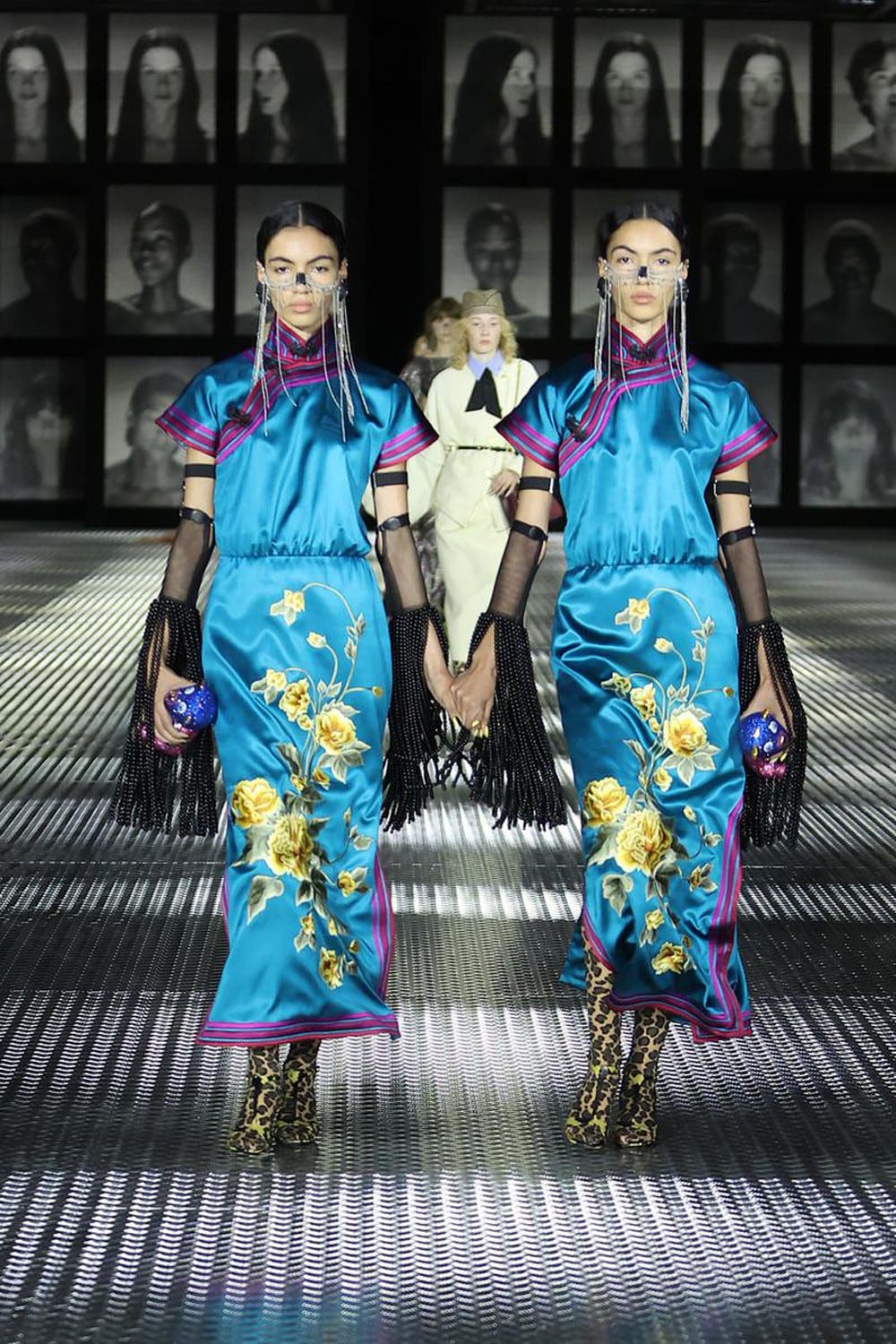 Gucci Primavera Verão 2023 Twinsburg Runway revista