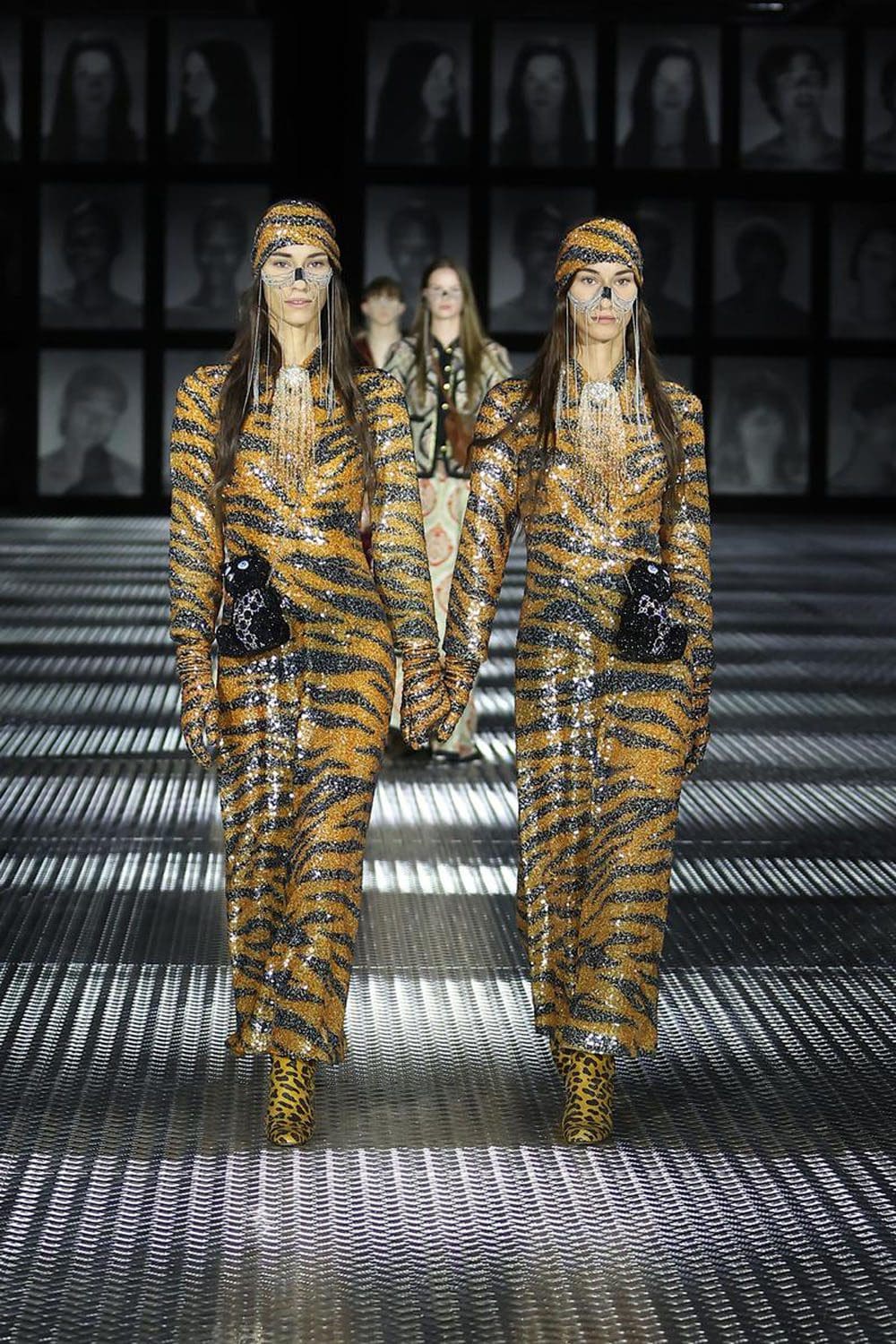 Gucci Primavera Verão 2023 Twinsburg Runway revista