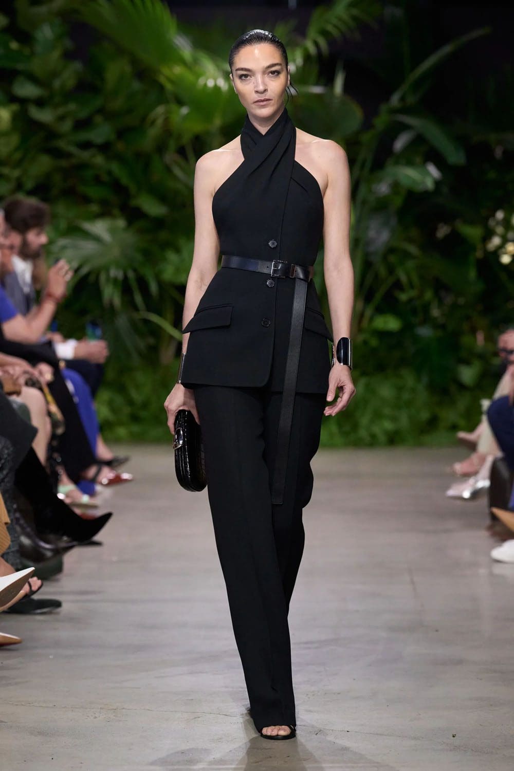 Michael Kors Frühling Sommer 2023 Berlin Runway Magazin
