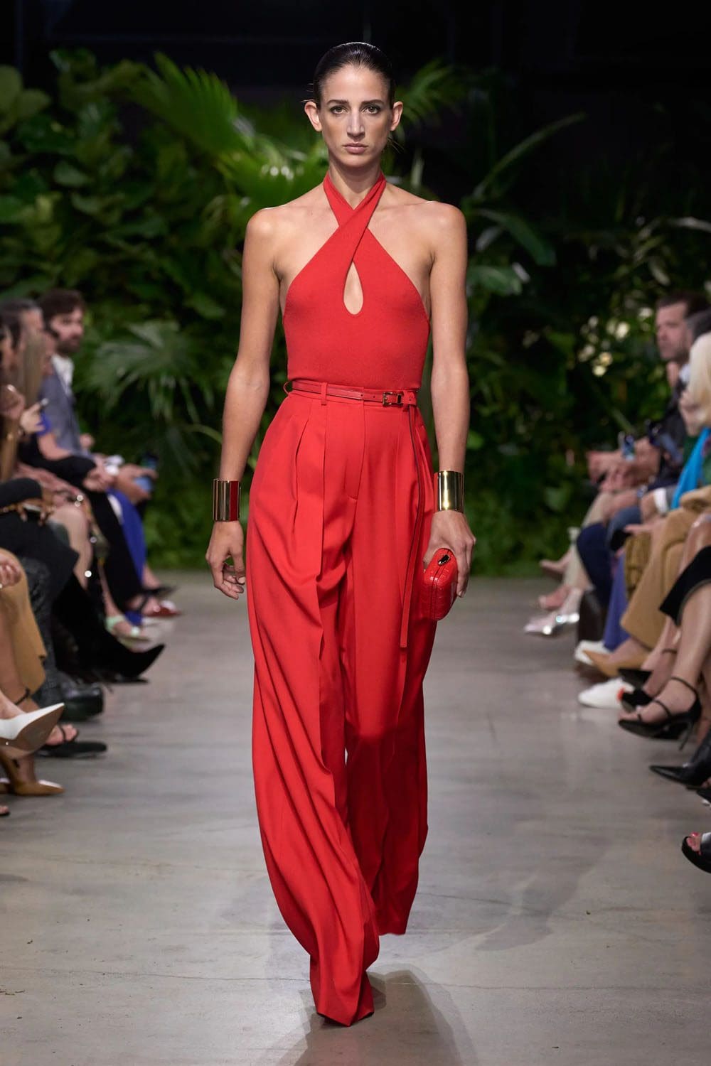 Michael Kors Frühling Sommer 2023 Berlin Runway Magazin