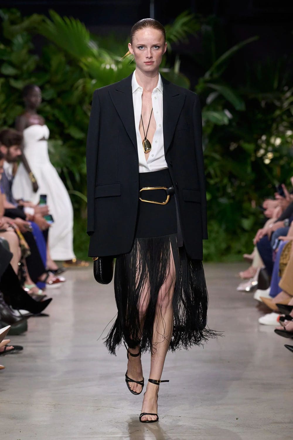 Michael Kors Frühling Sommer 2023 Berlin Runway Magazin