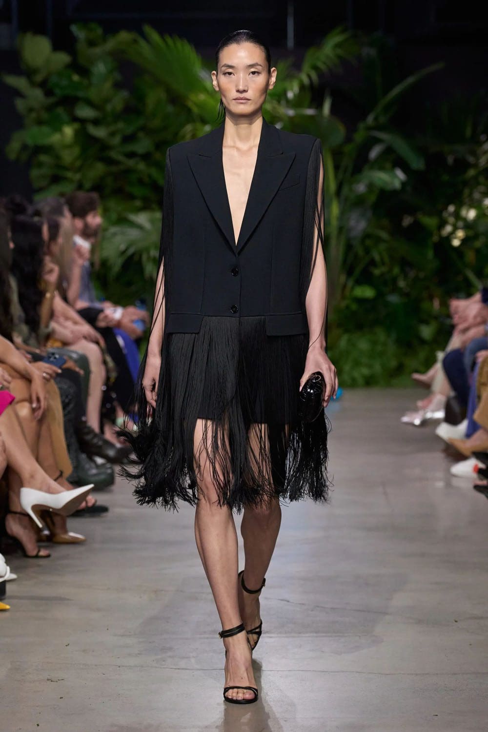 Michael Kors Frühling Sommer 2023 Berlin Runway Magazin