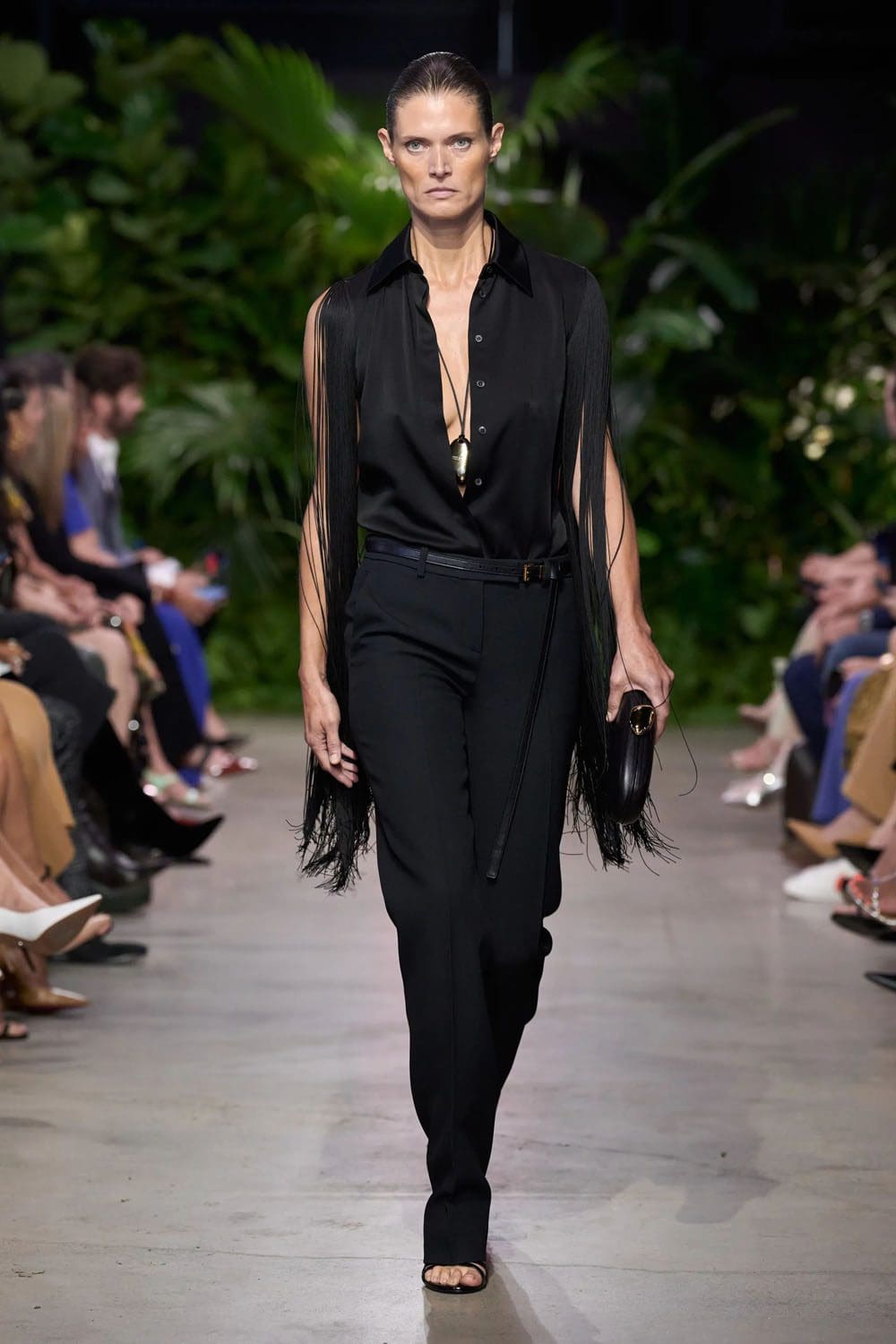 Michael Kors Frühling Sommer 2023 Berlin Runway Magazin