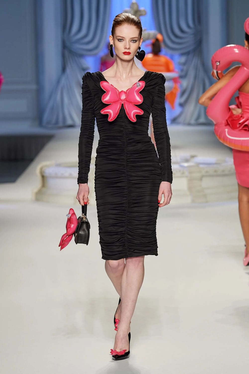 Moschino Primavera Verão 2023 Runway revista