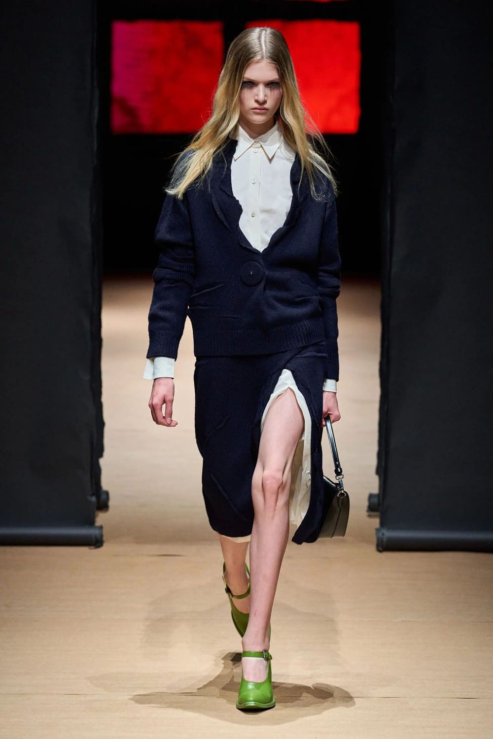 Prada Primavera Verão 2023 Milan Runway revista