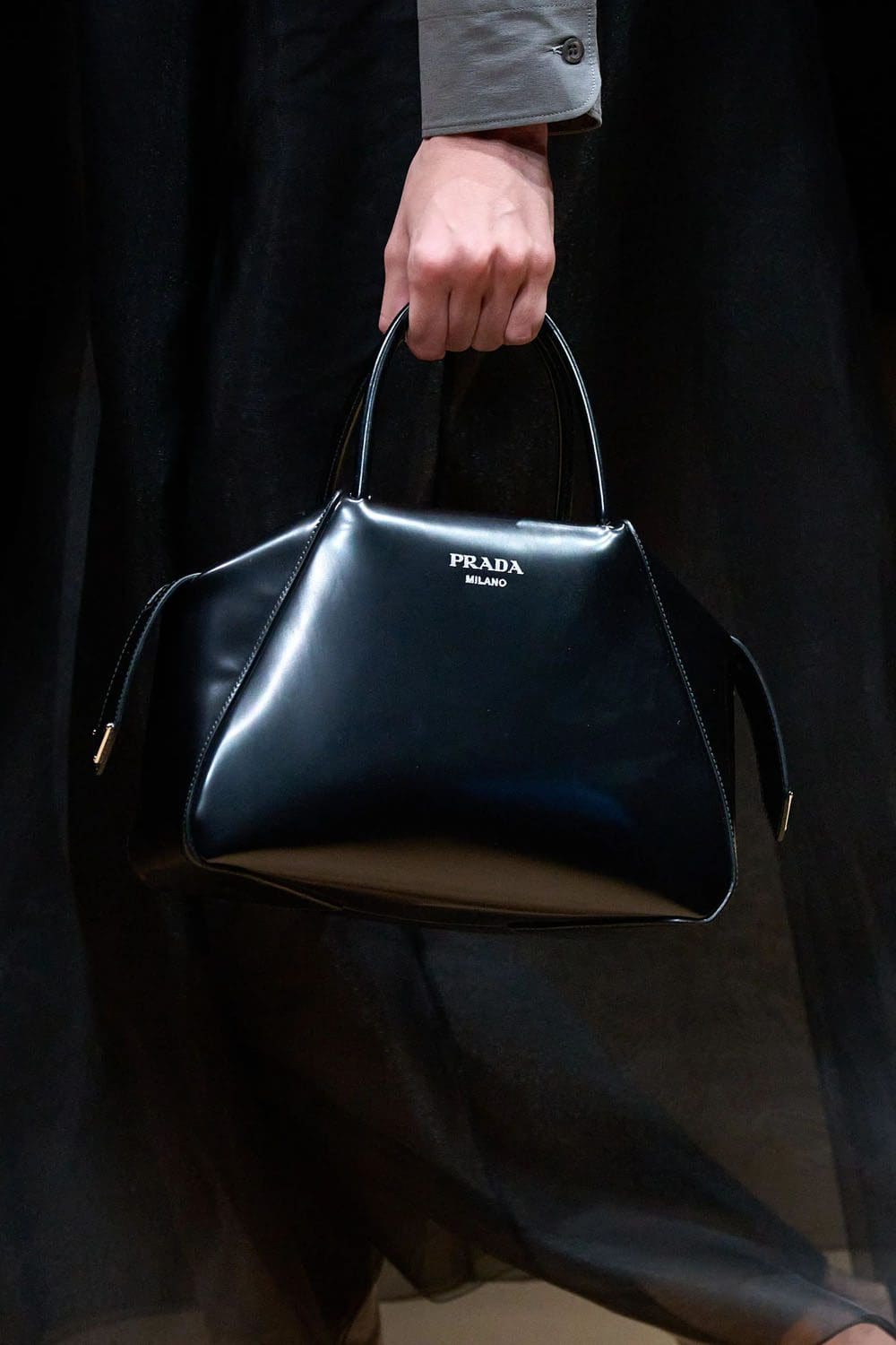 Prada Primavera Verão 2023 Milan Runway revista