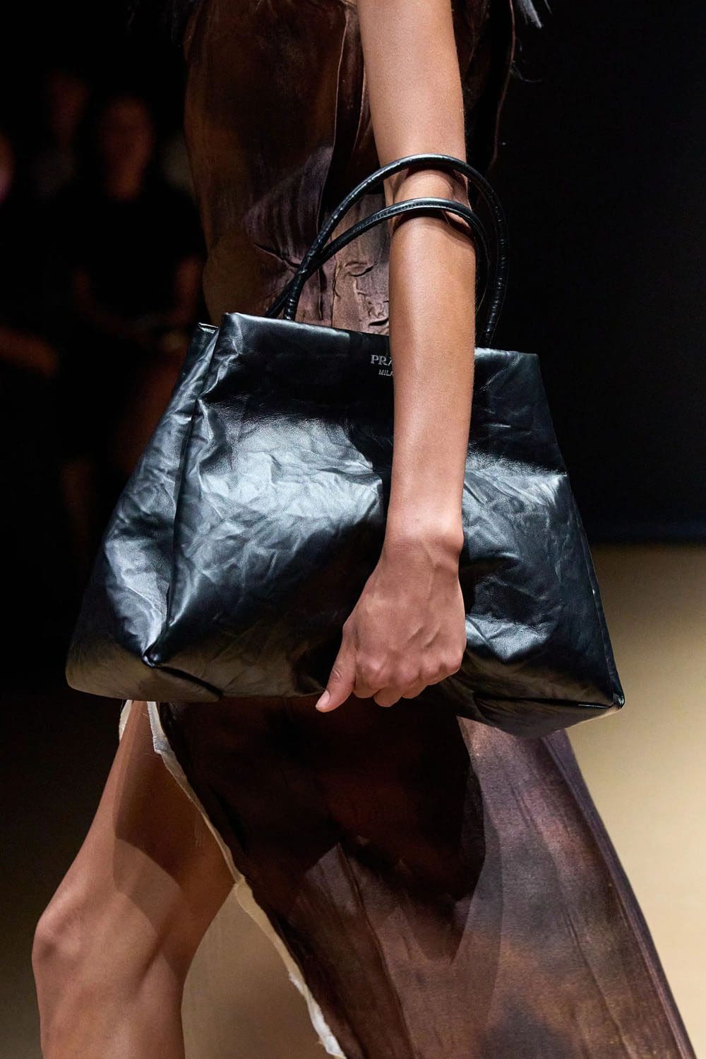 Prada Primavera Verão 2023 Milan Runway revista