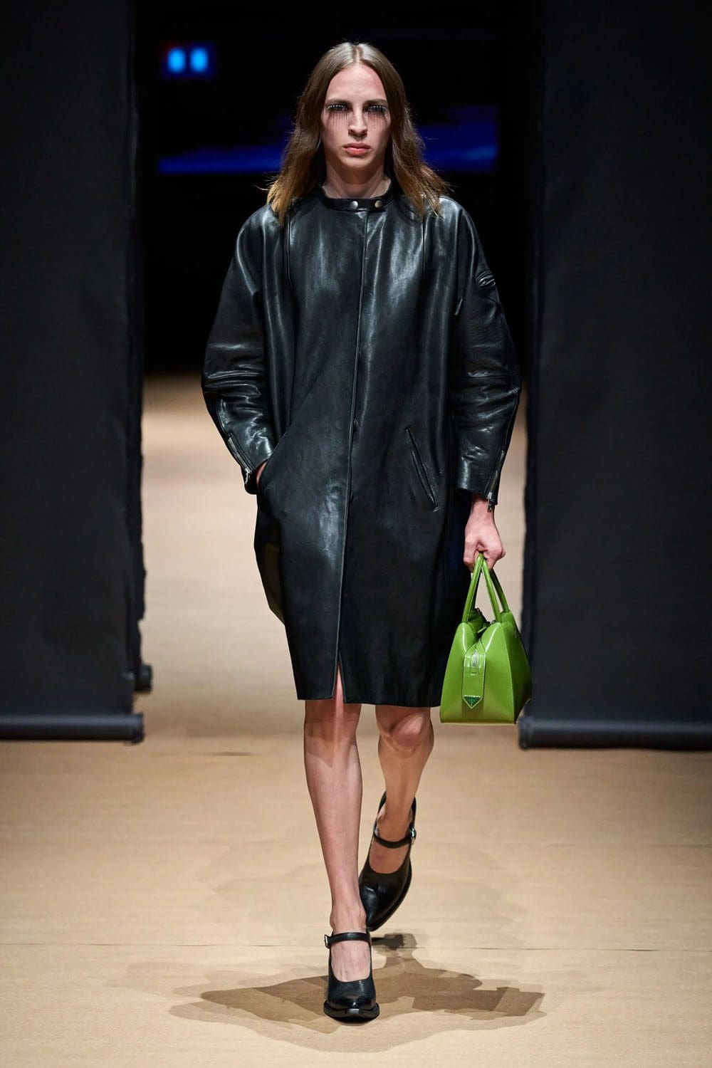 Prada Primavera Verão 2023 Milan Runway revista