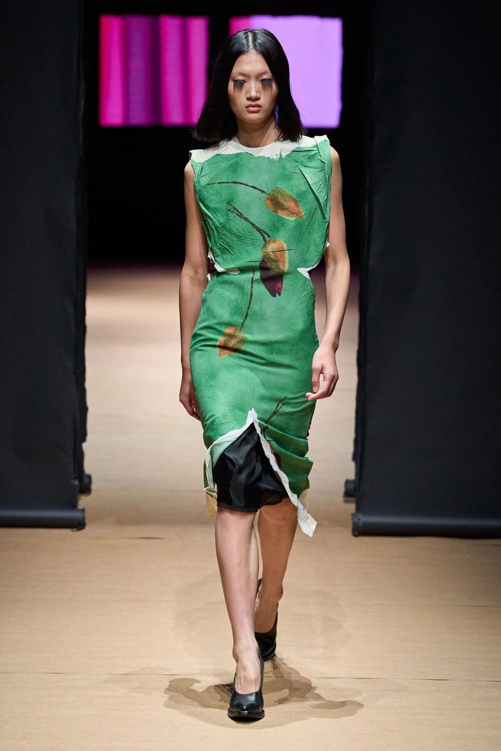 Prada Primavera Verão 2023 Milan Runway revista
