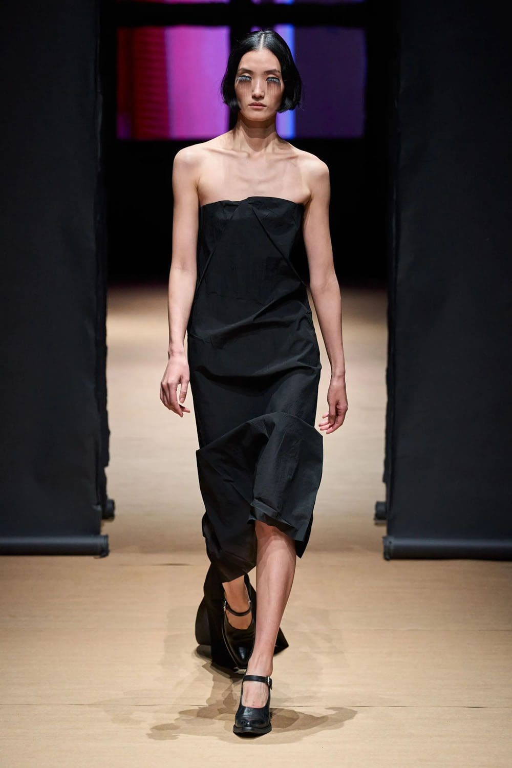 Prada Primavera Verão 2023 Milan Runway revista