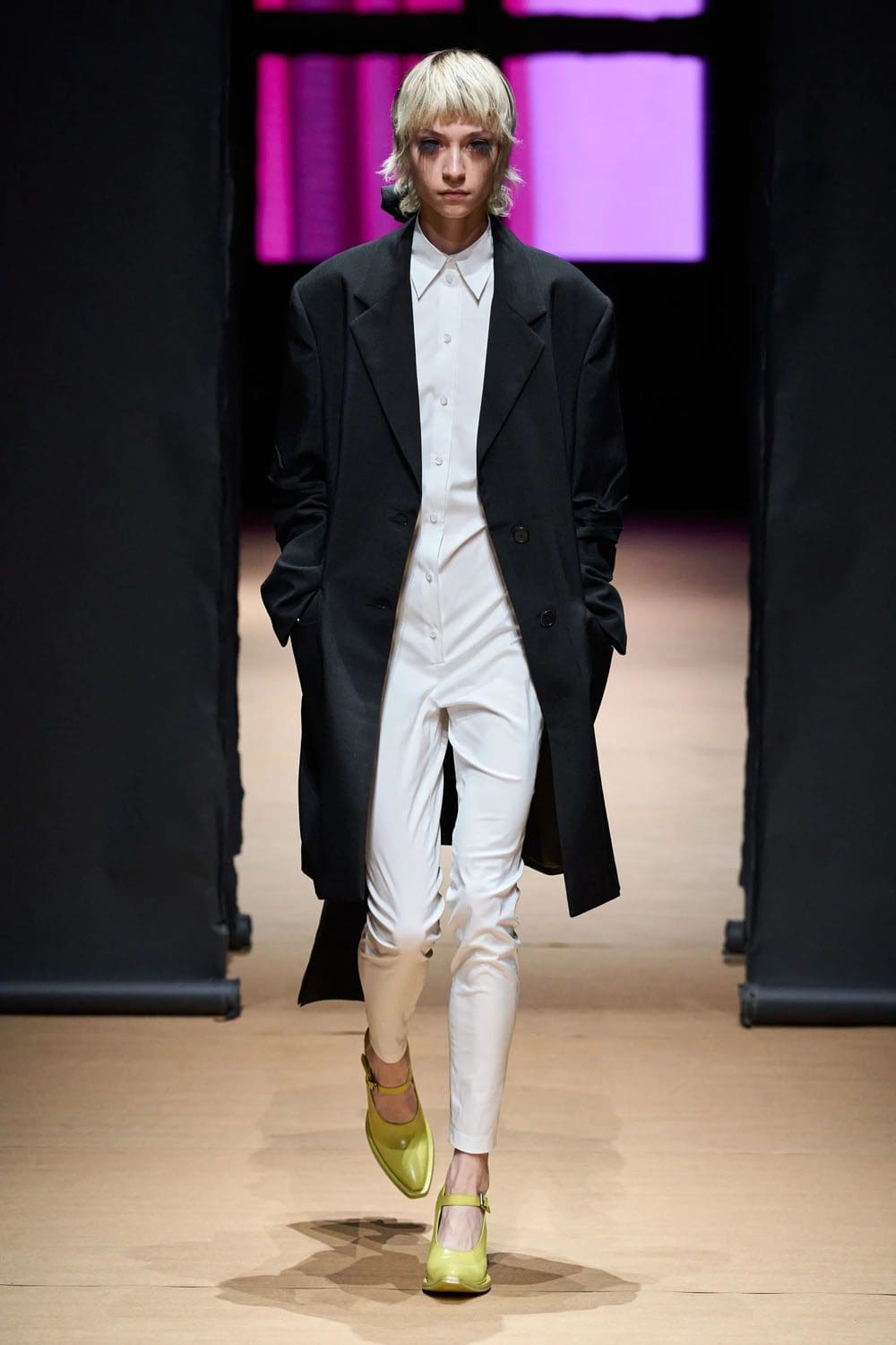Prada Primavera Verão 2023 Milan Runway revista