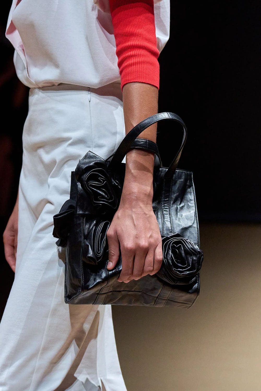 Prada Primavera Verão 2023 Milan Runway revista
