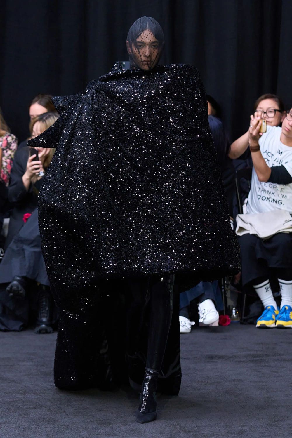 Richard Quinn Primavera Estate 2023 Londra Runway Magazine
