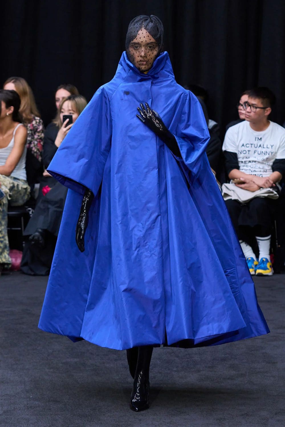 Richard Quinn Primavera Estate 2023 Londra Runway Magazine