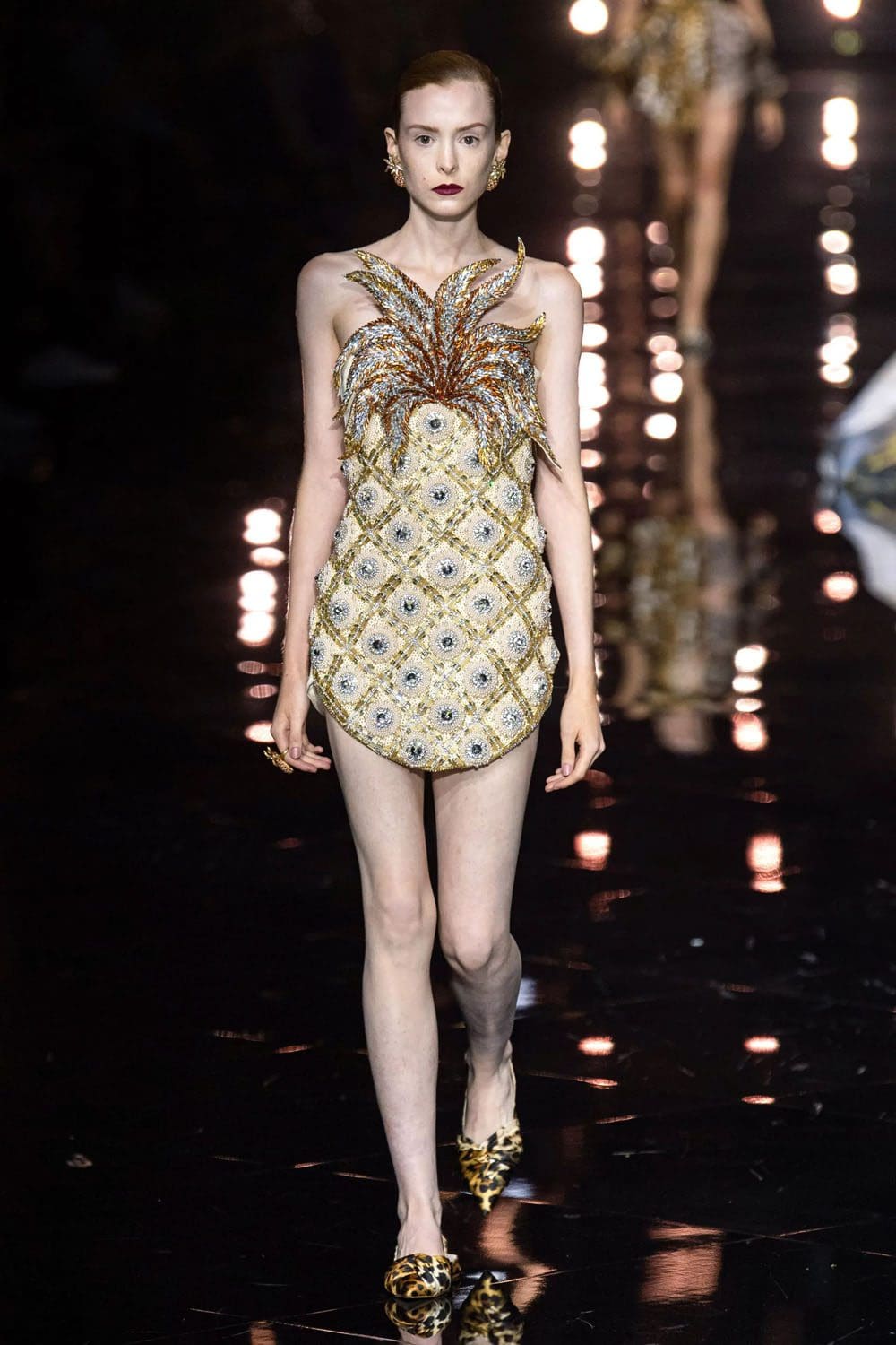 Roberto Cavalli 春夏 2023 米兰 Runway 杂志