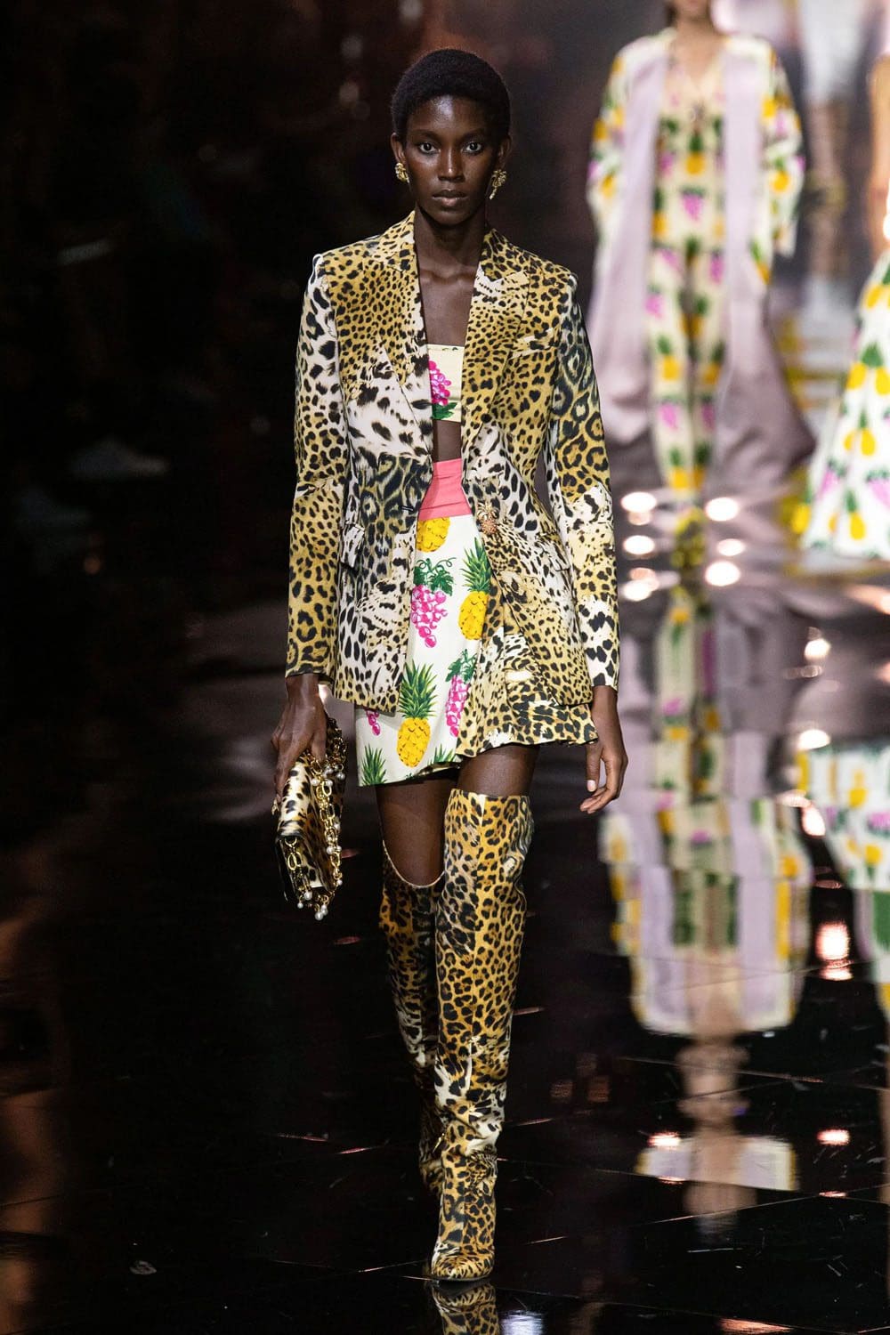 Roberto Cavalli 春夏 2023 米兰 Runway 杂志