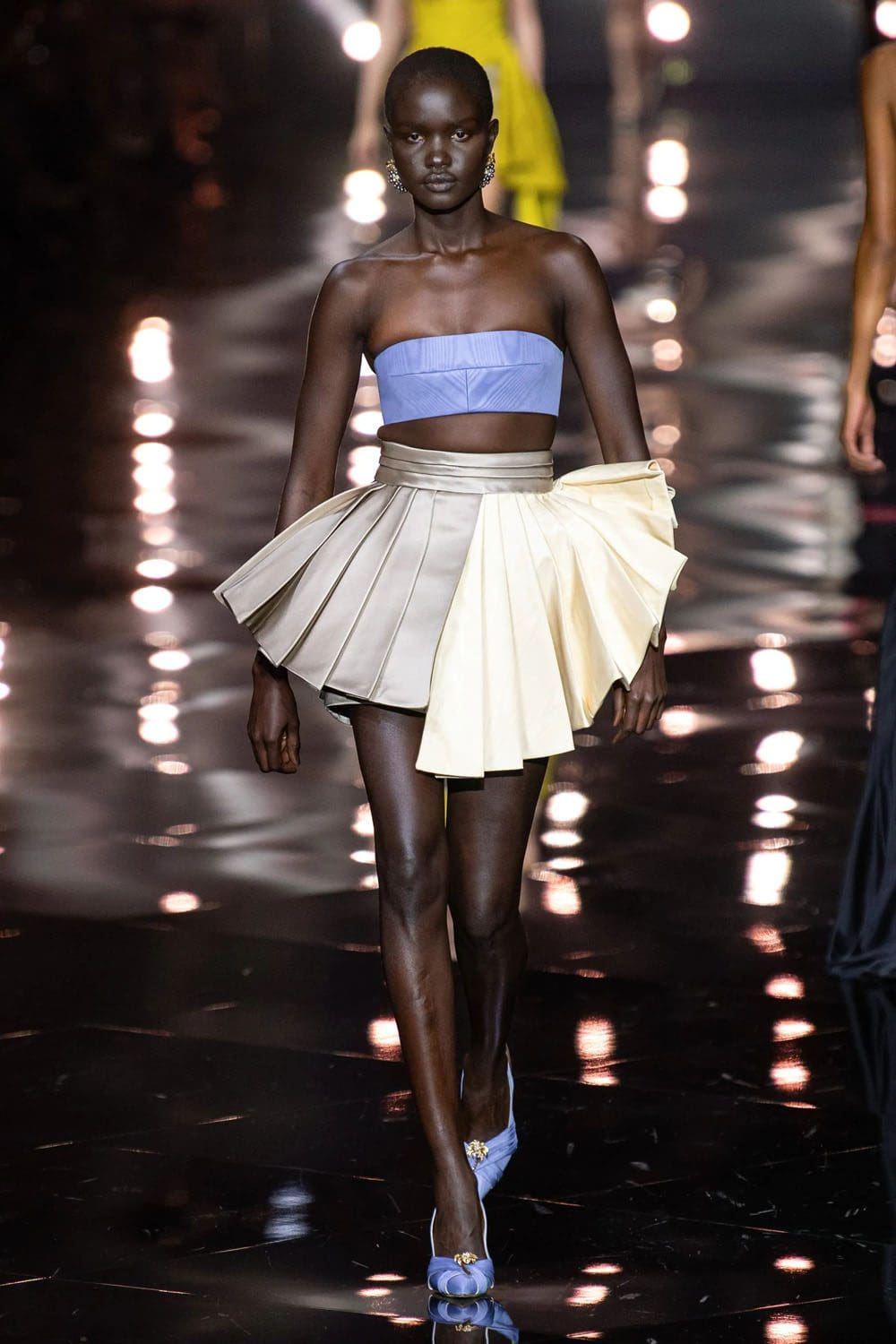Roberto Cavalli 春夏 2023 米兰 Runway 杂志