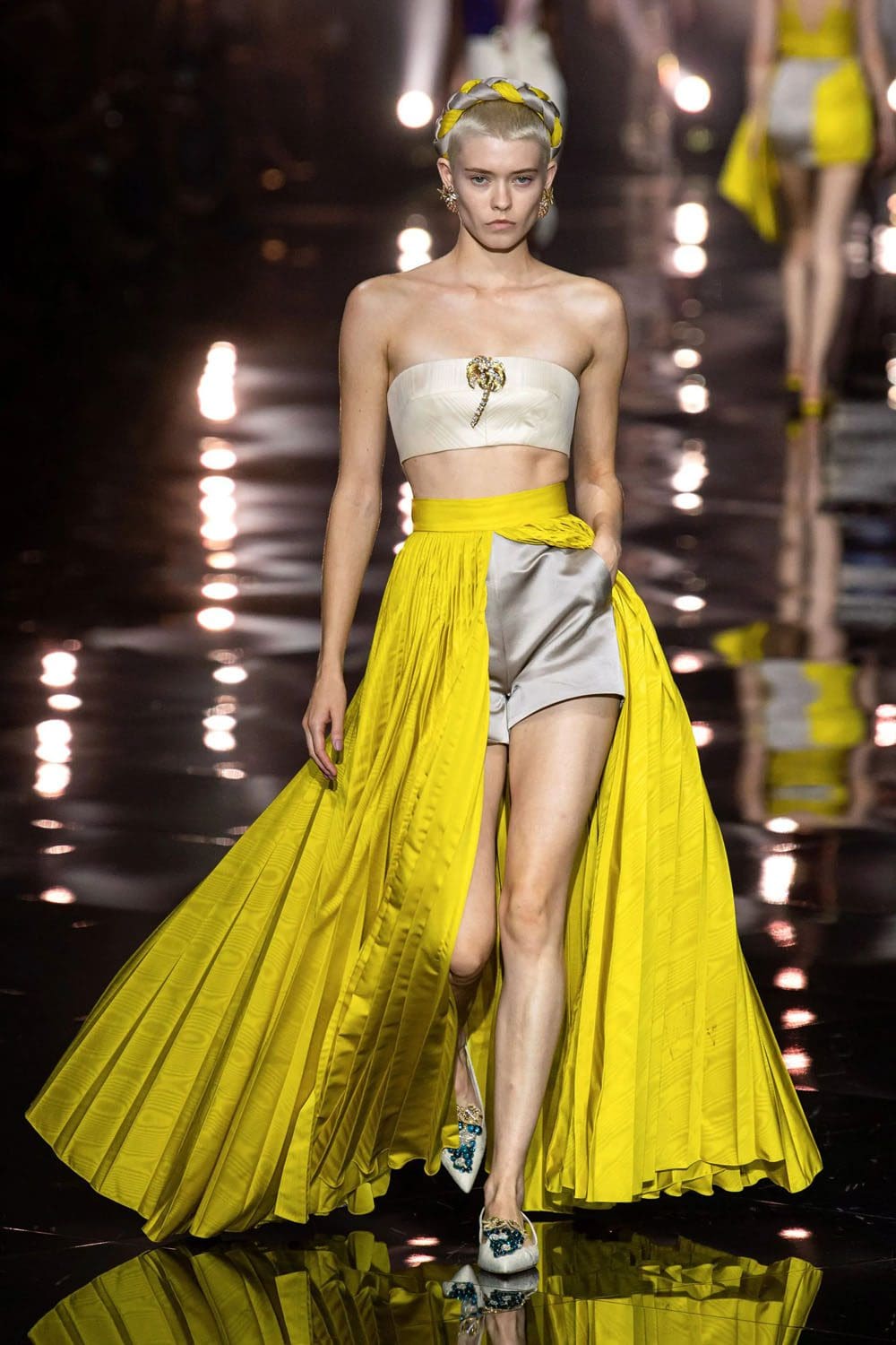 Roberto Cavalli 春夏 2023 米兰 Runway 杂志