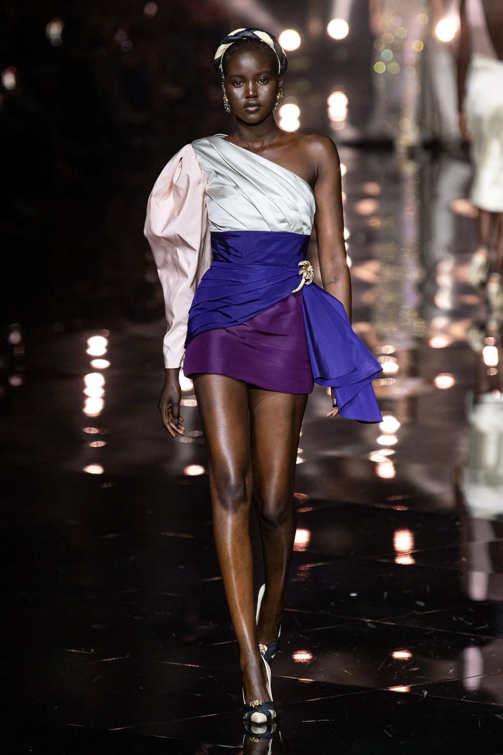 Roberto Cavalli 春夏 2023 米兰 Runway 杂志