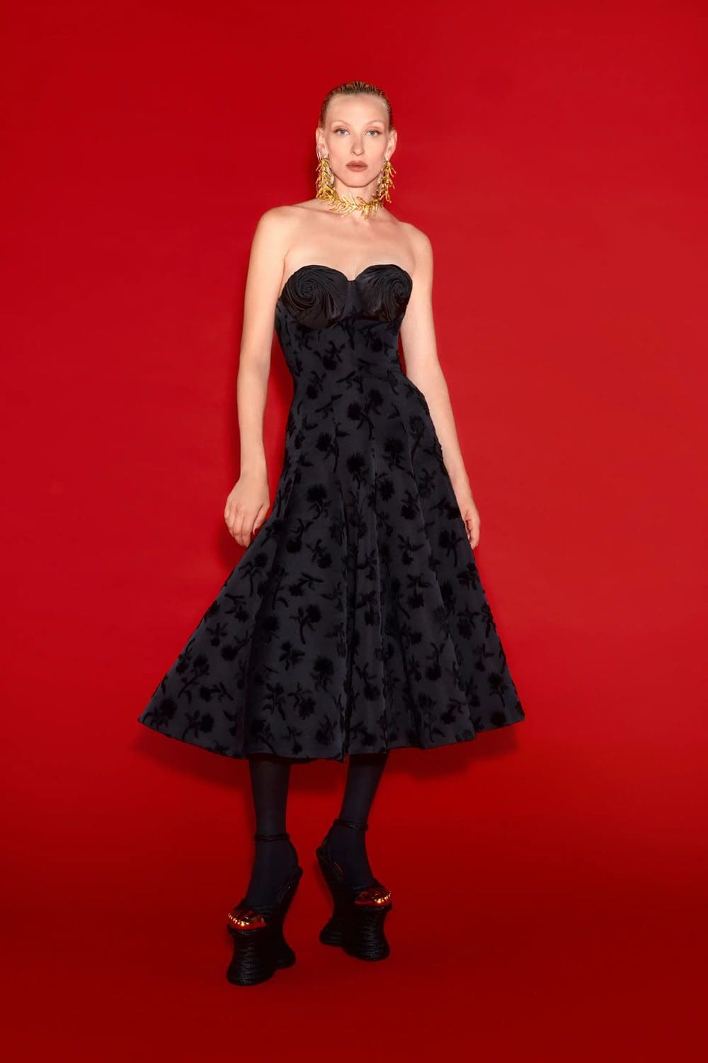 Schiaparelli Ready-to-Wear Primavera Estate 2023 Runway Magazine