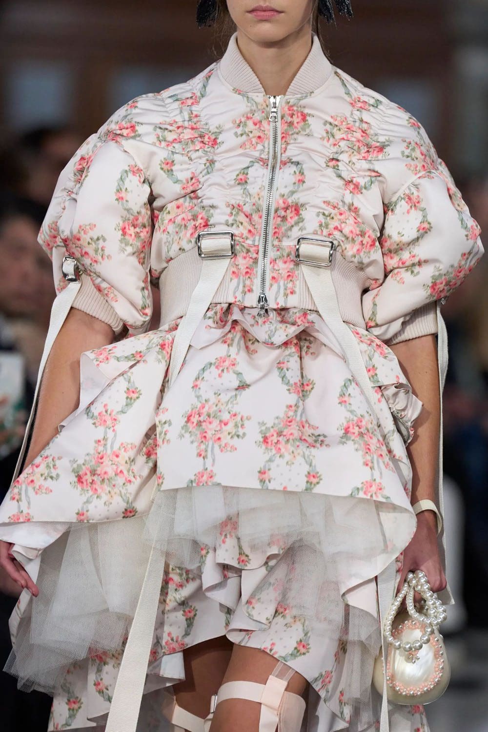 シモーネ・ロシャ 春夏 2023 ロンドン Runway 雑誌
