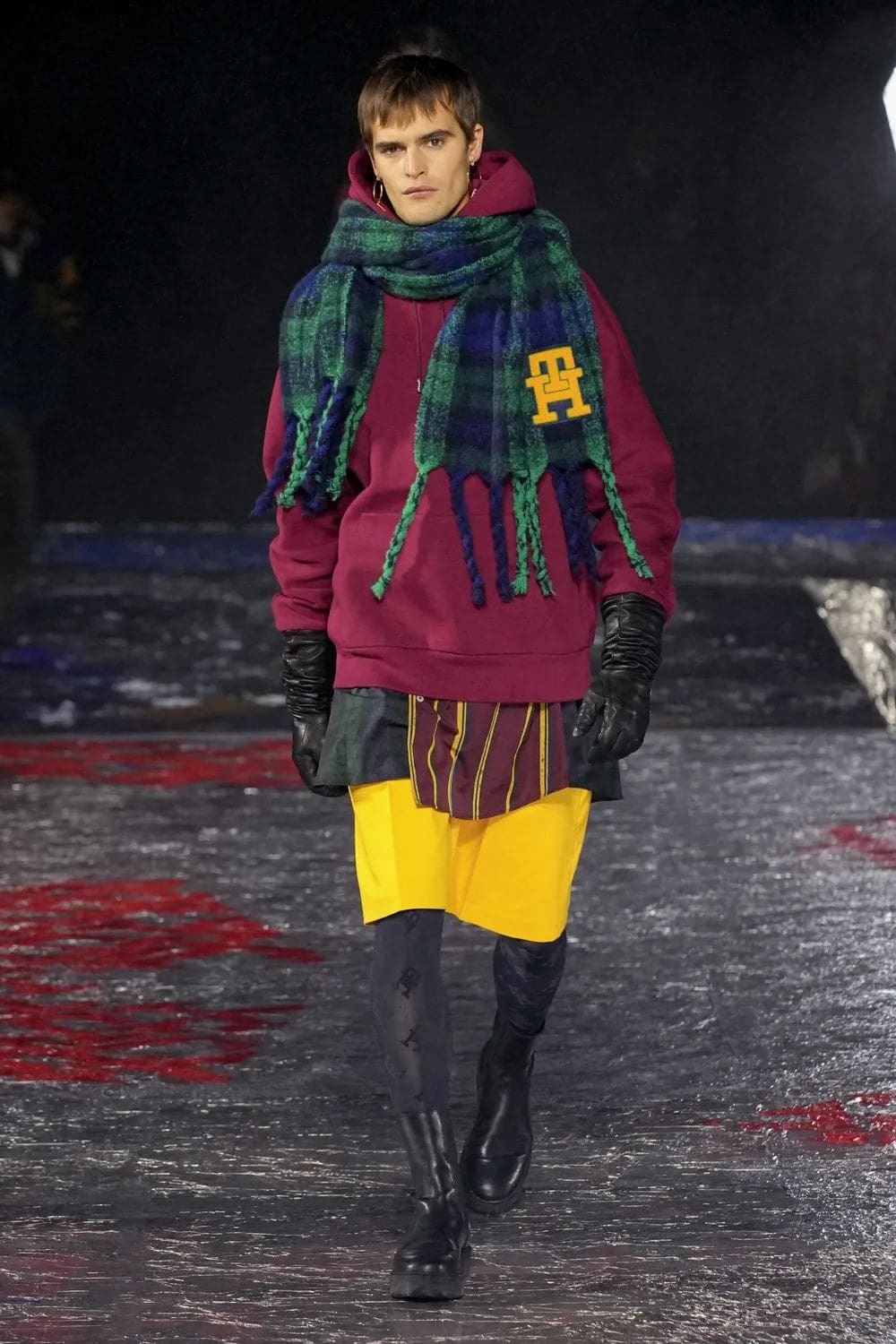 トミー ヒルフィガー - トミー ファクトリー - トミー ナウ - 2022年秋冬 -2023 Runway 雑誌
