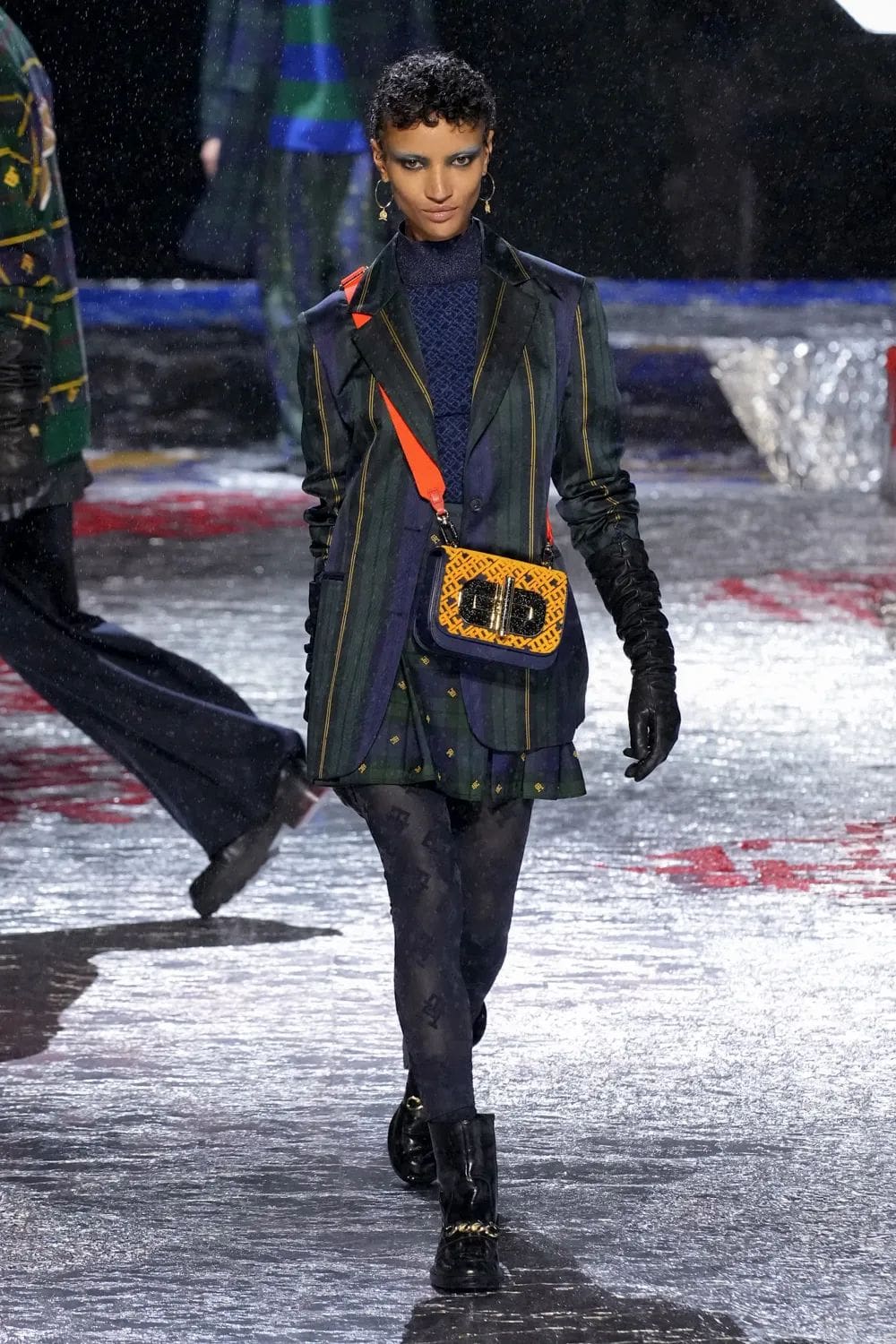 トミー ヒルフィガー - トミー ファクトリー - トミー ナウ - 2022年秋冬 -2023 Runway 雑誌