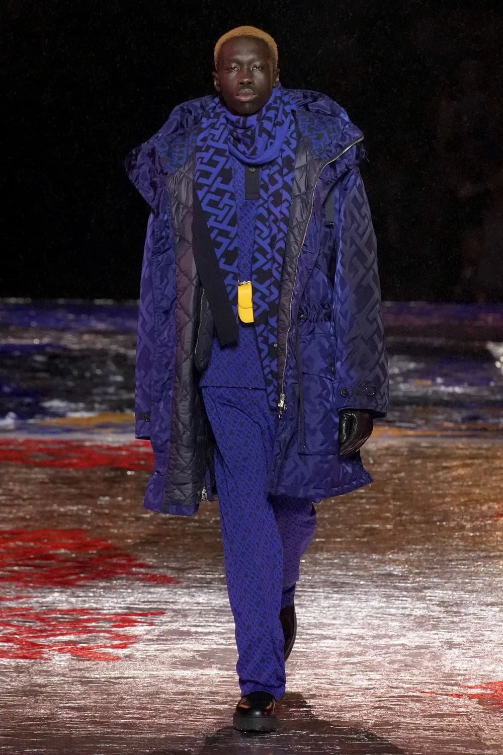 トミー ヒルフィガー - トミー ファクトリー - トミー ナウ - 2022年秋冬 -2023 Runway 雑誌