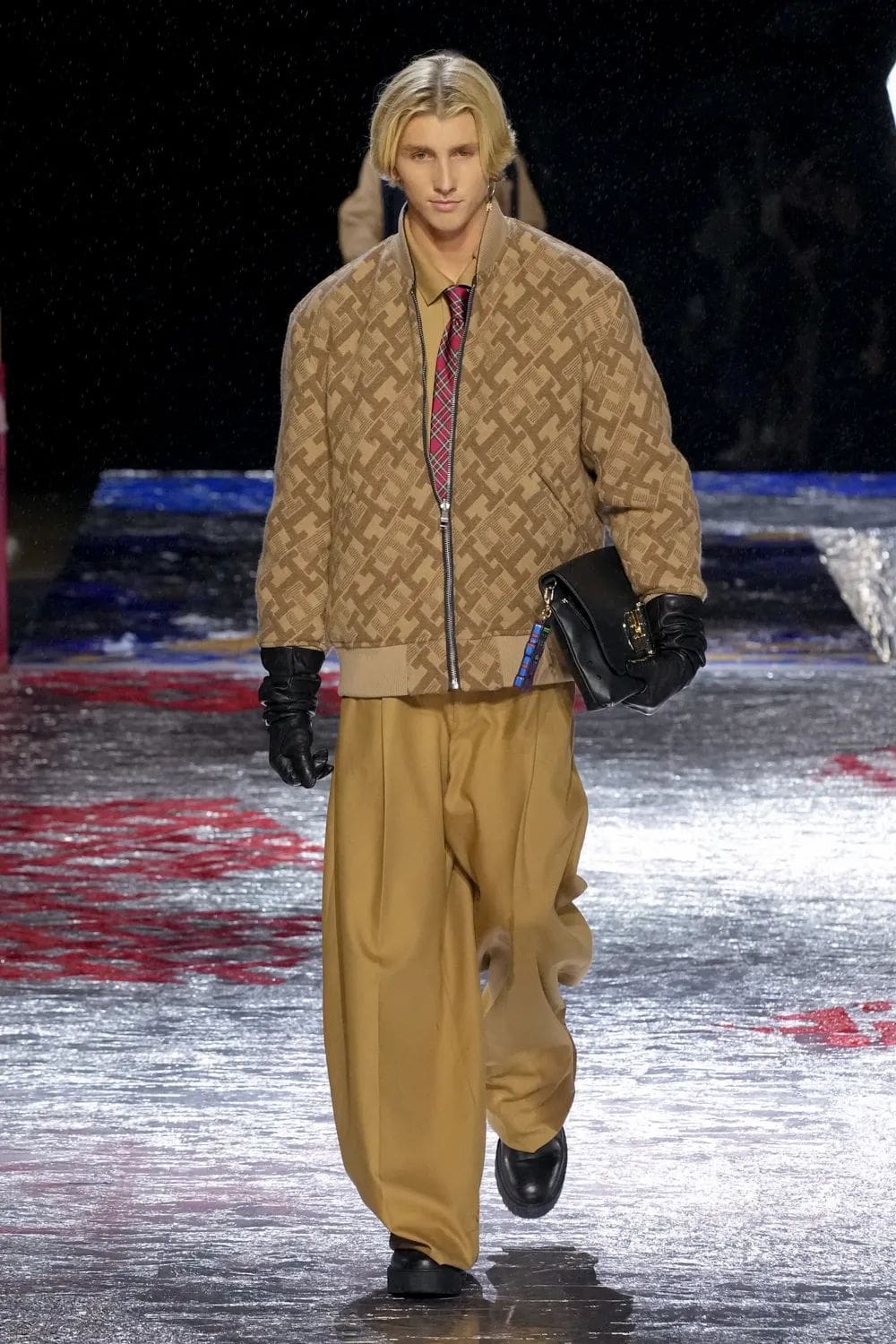 トミー ヒルフィガー - トミー ファクトリー - トミー ナウ - 2022年秋冬 -2023 Runway 雑誌