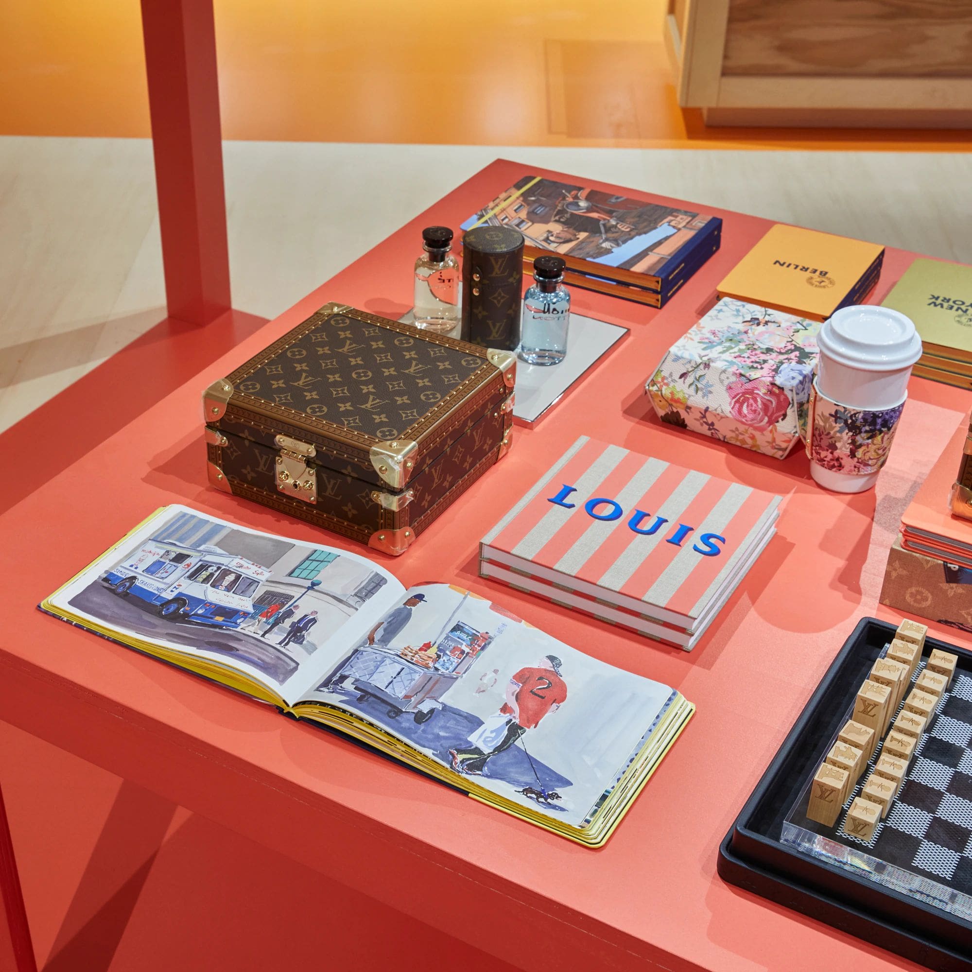 10 Louis Vuitton in New York exhibition Barneys PopUp