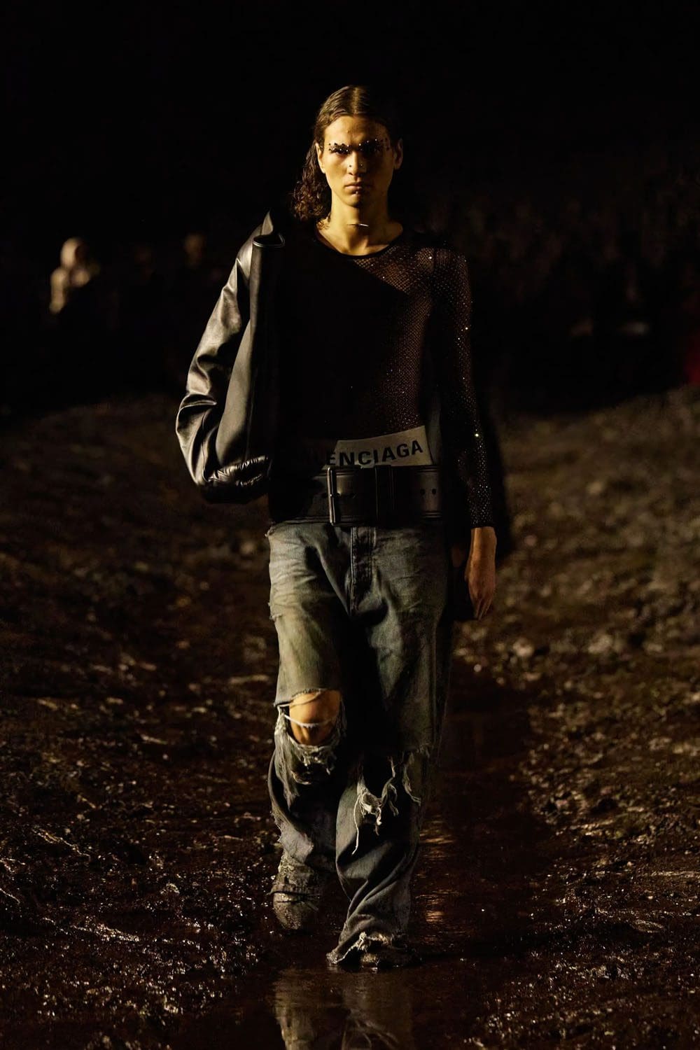 Balenciaga 春夏 2023 核泥秀 Runway 31杂志