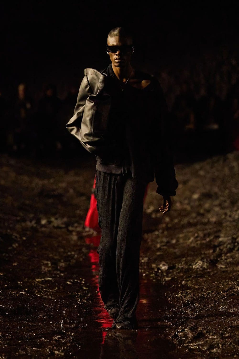 Balenciaga 春夏 2023 核泥秀 Runway 34杂志